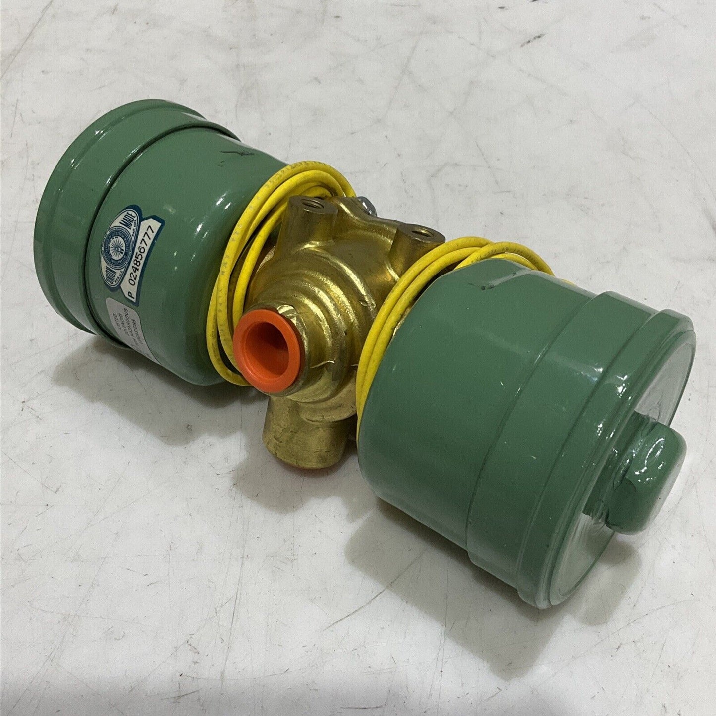 ASCO EFHT 8342C22 RED HAT SOLENOID VALVE 3/8” 120/60 110/50 373