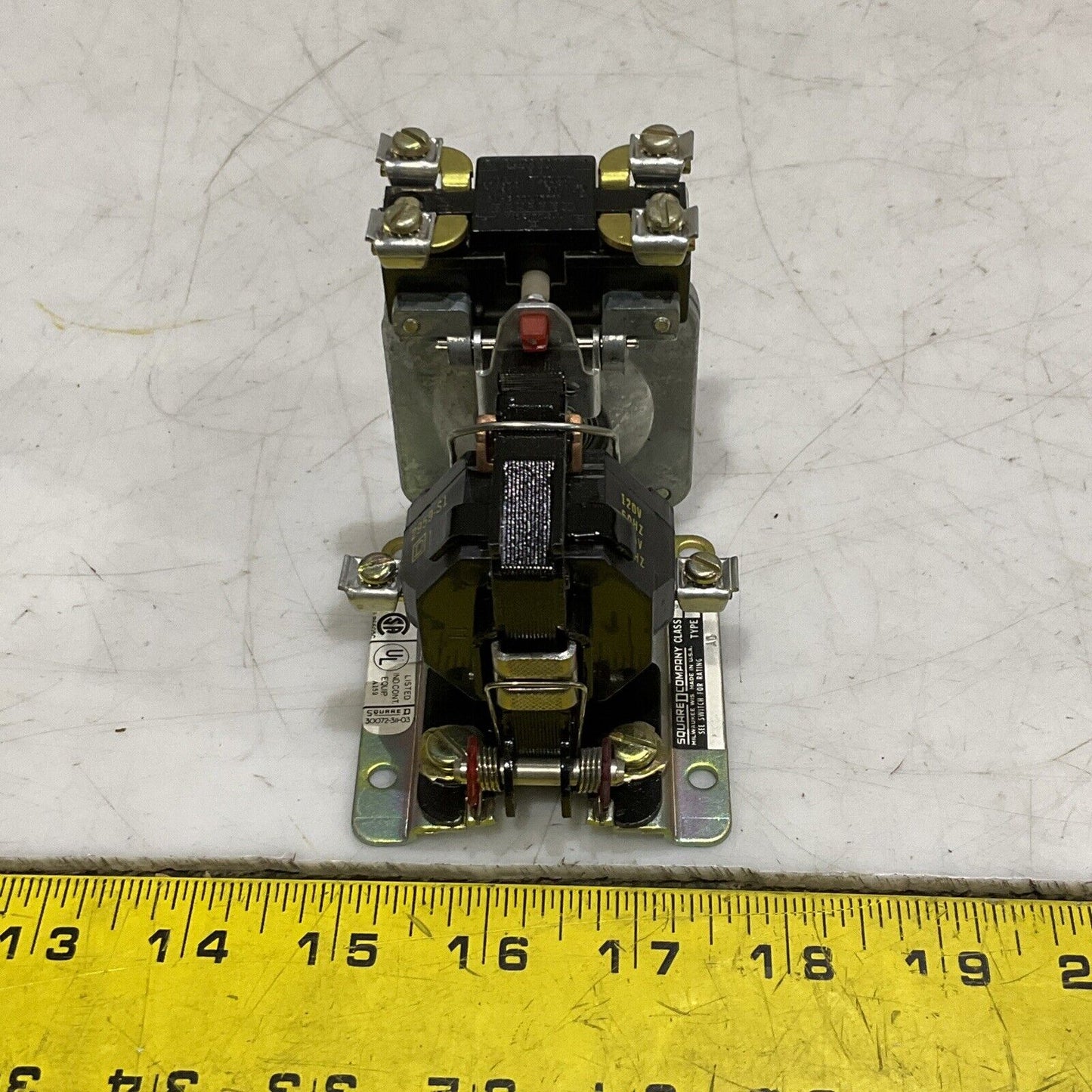 SQUARE D A0-1E 9050 TIMING RELAY SERIES C 373