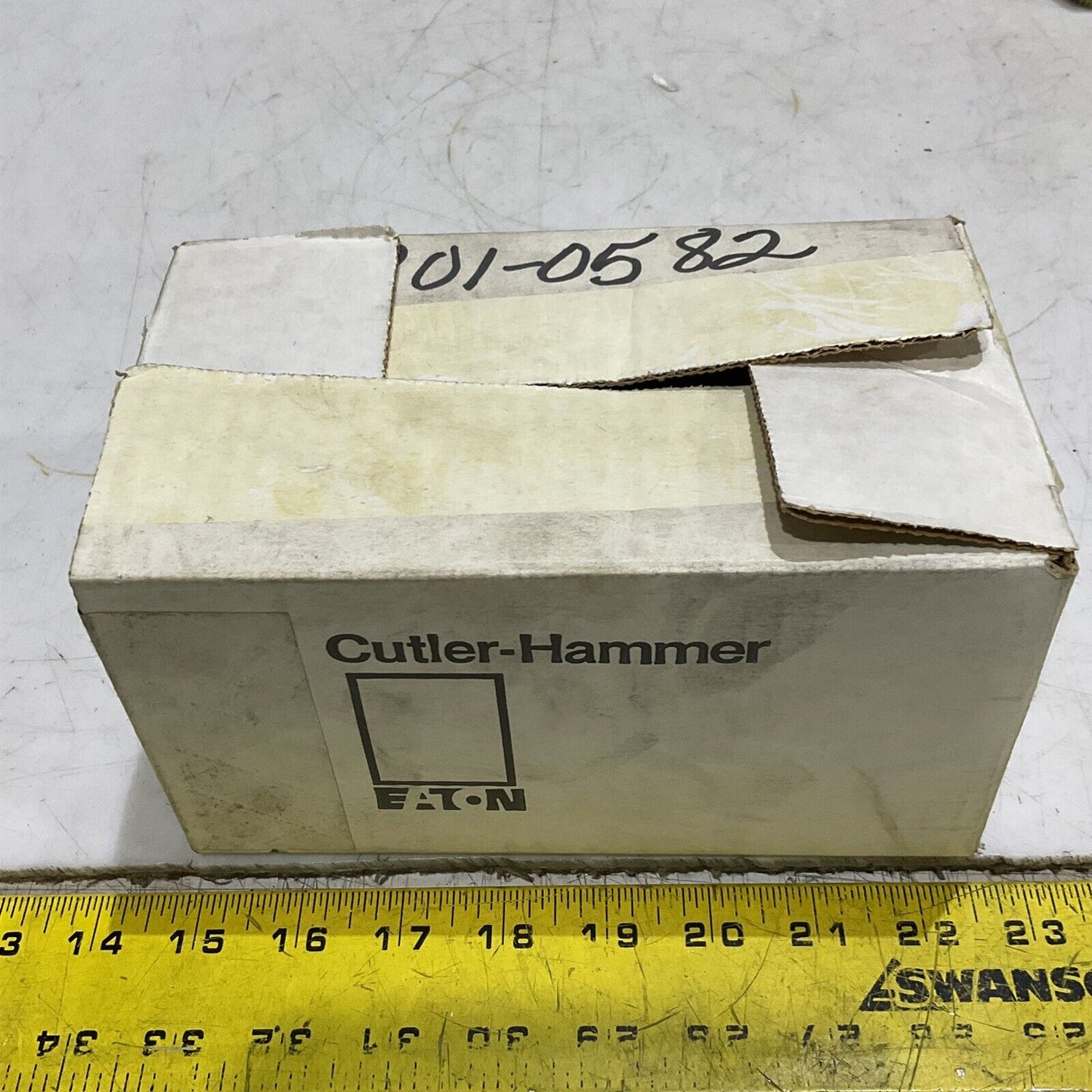 EATON 10316H1078 AC MAX PILOT DUTY 600V SERIES C 373