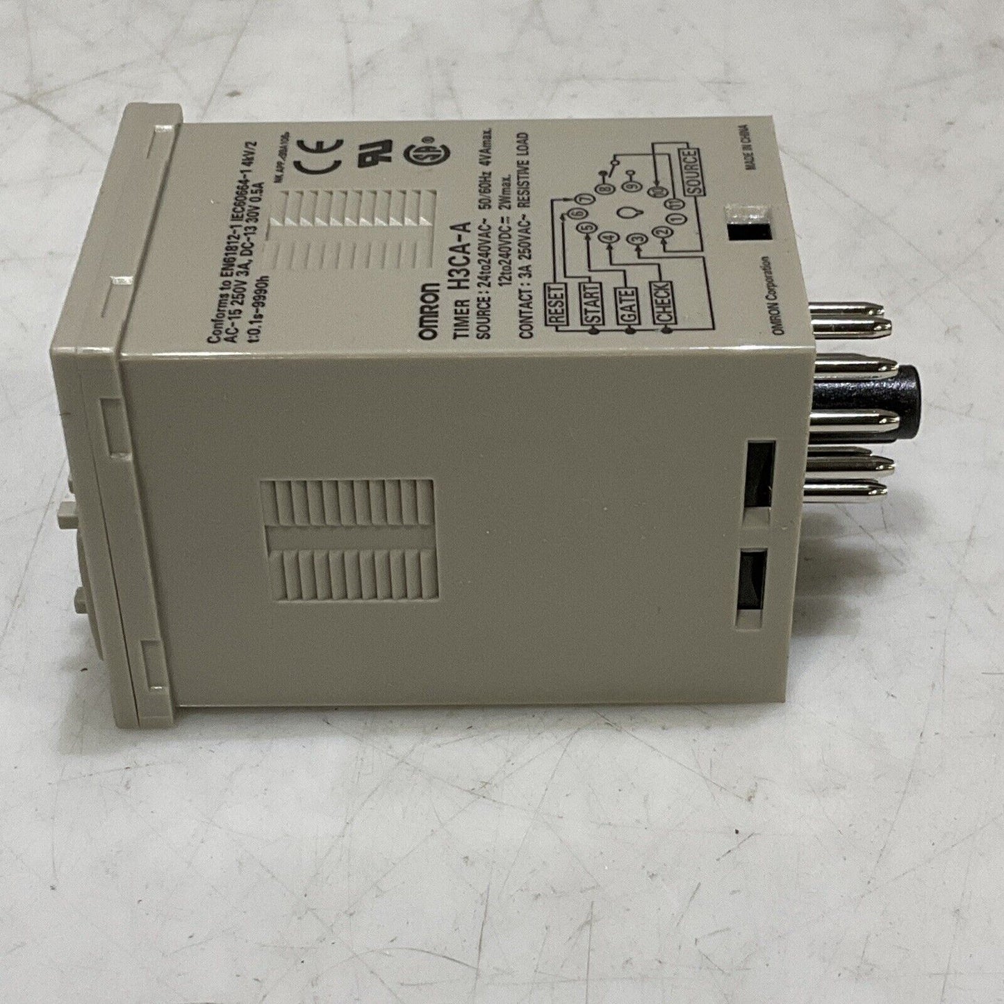 OMERON H3CA-A PROGRAMMABLE RELAY TIMER 99.9S-9990H 240V LOT OF 2 373