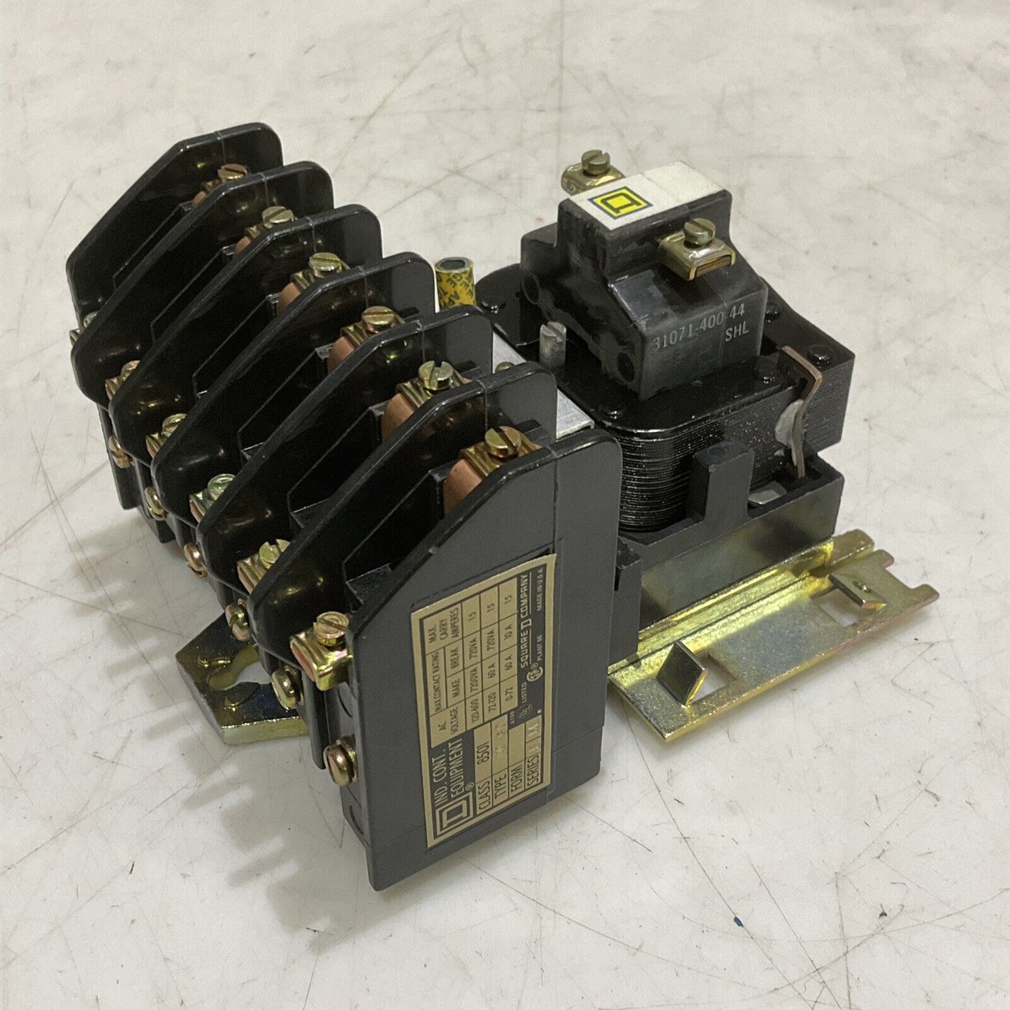 SQUARE D H0-60 AC CONTROL RELAY CLASS 8501 SERIES D 120-60/ 120-50 COIL 373