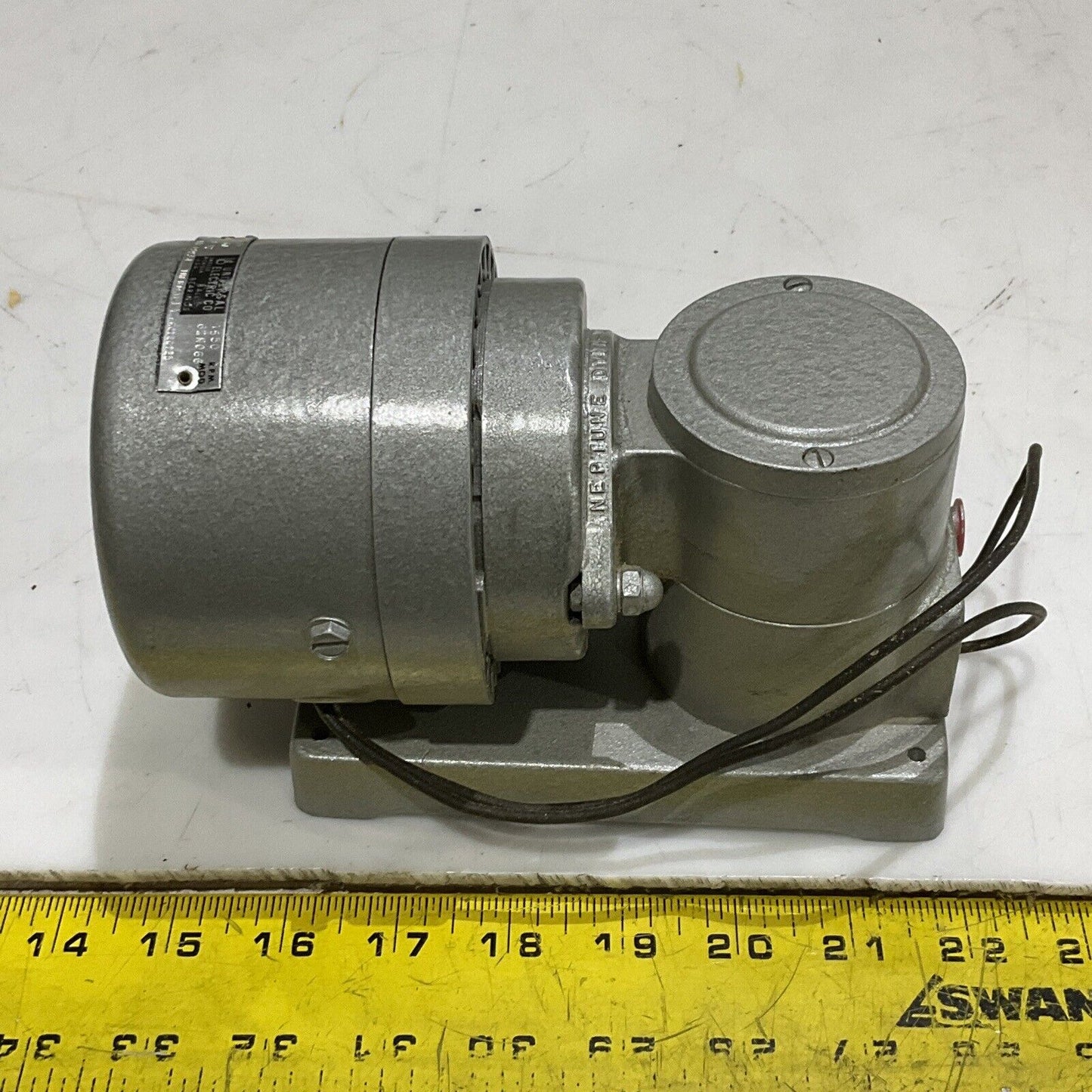 UNIVERSAL ELECTRIC BEACH-RUSS 62N066 AIR COMPRESSOR PUMP 1550RPM 373
