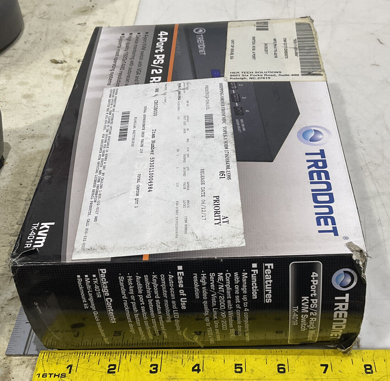 TRENDNET TK-401R 4 PORT PS/2 RACK MOUNT KMV SWITCH U3S