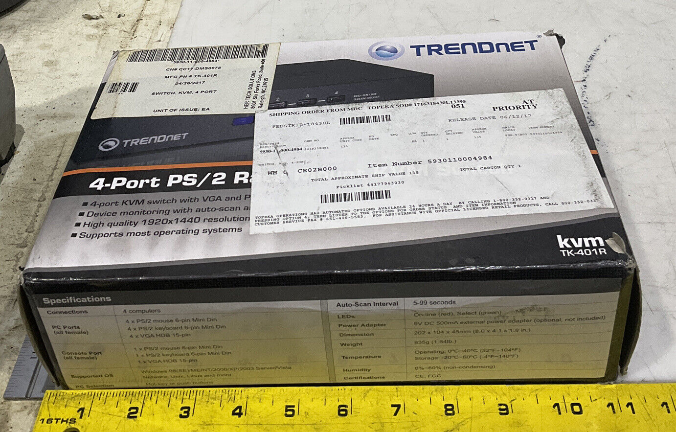 TRENDNET TK-401R 4 PORT PS/2 RACK MOUNT KMV SWITCH U3S