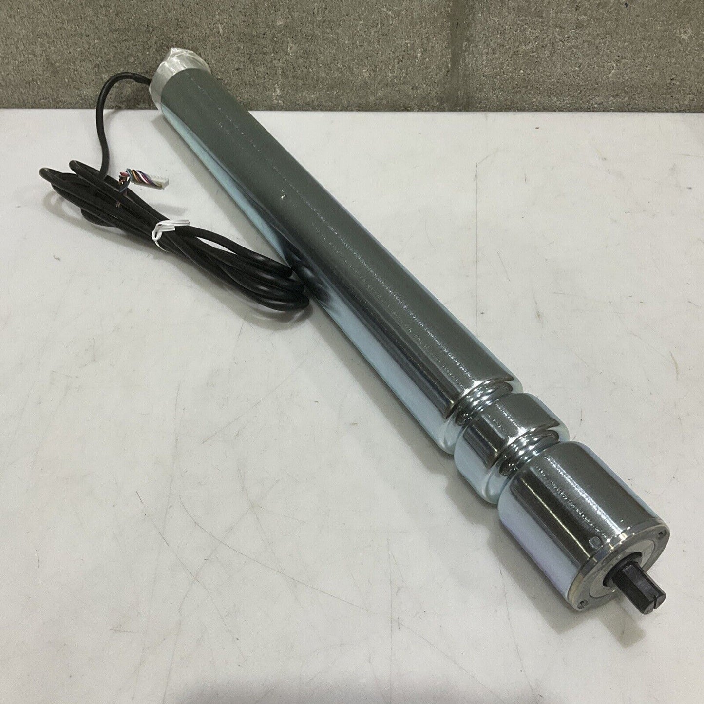 POWER MOLLER ID PM486FE-45-493-D-024-C200-P2 POWERED ROLLER CONVEYOR U3S