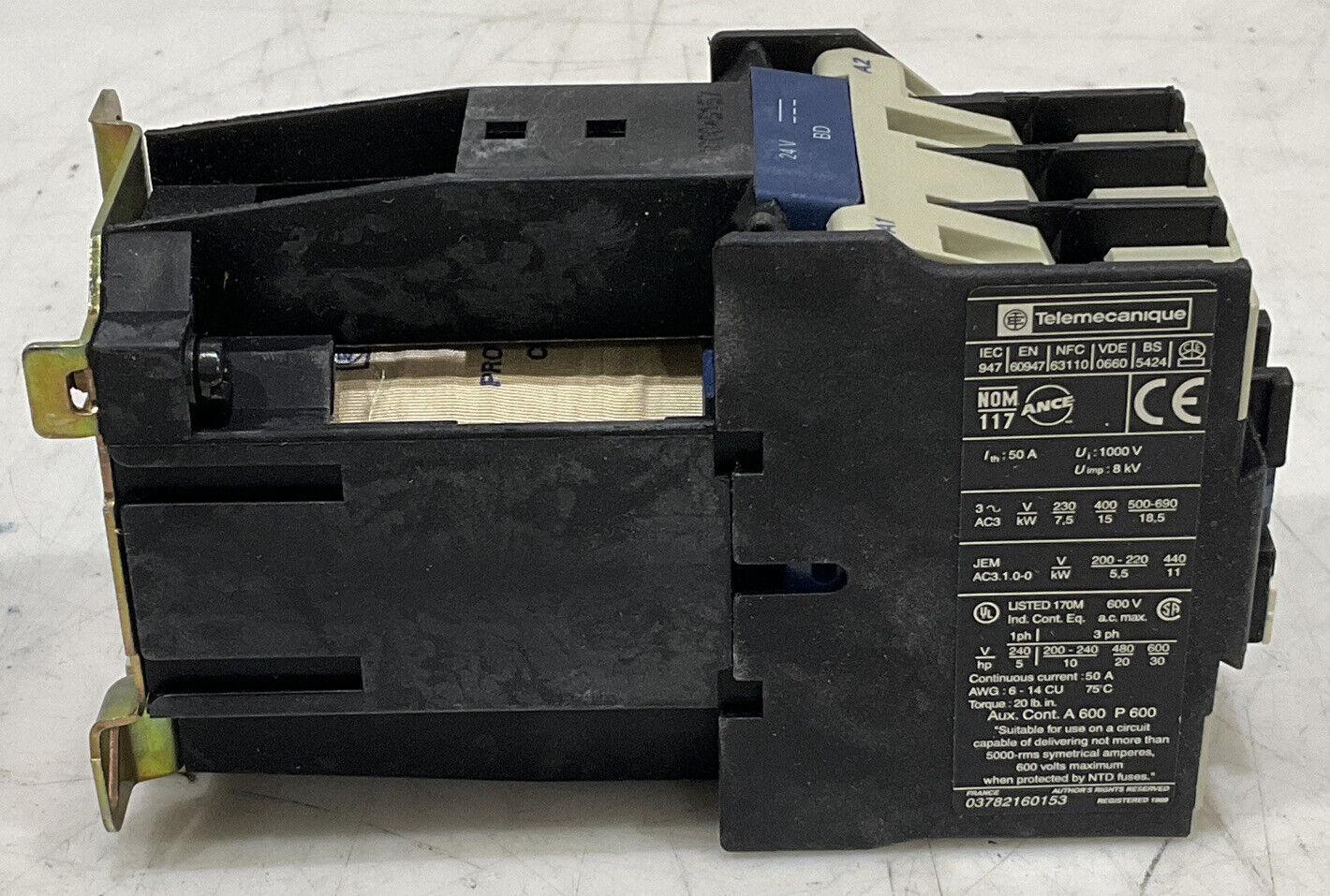 TELEMECANIQUE LP1 D3210BD 3P CONTACTOR 24VDC 32A U3S
