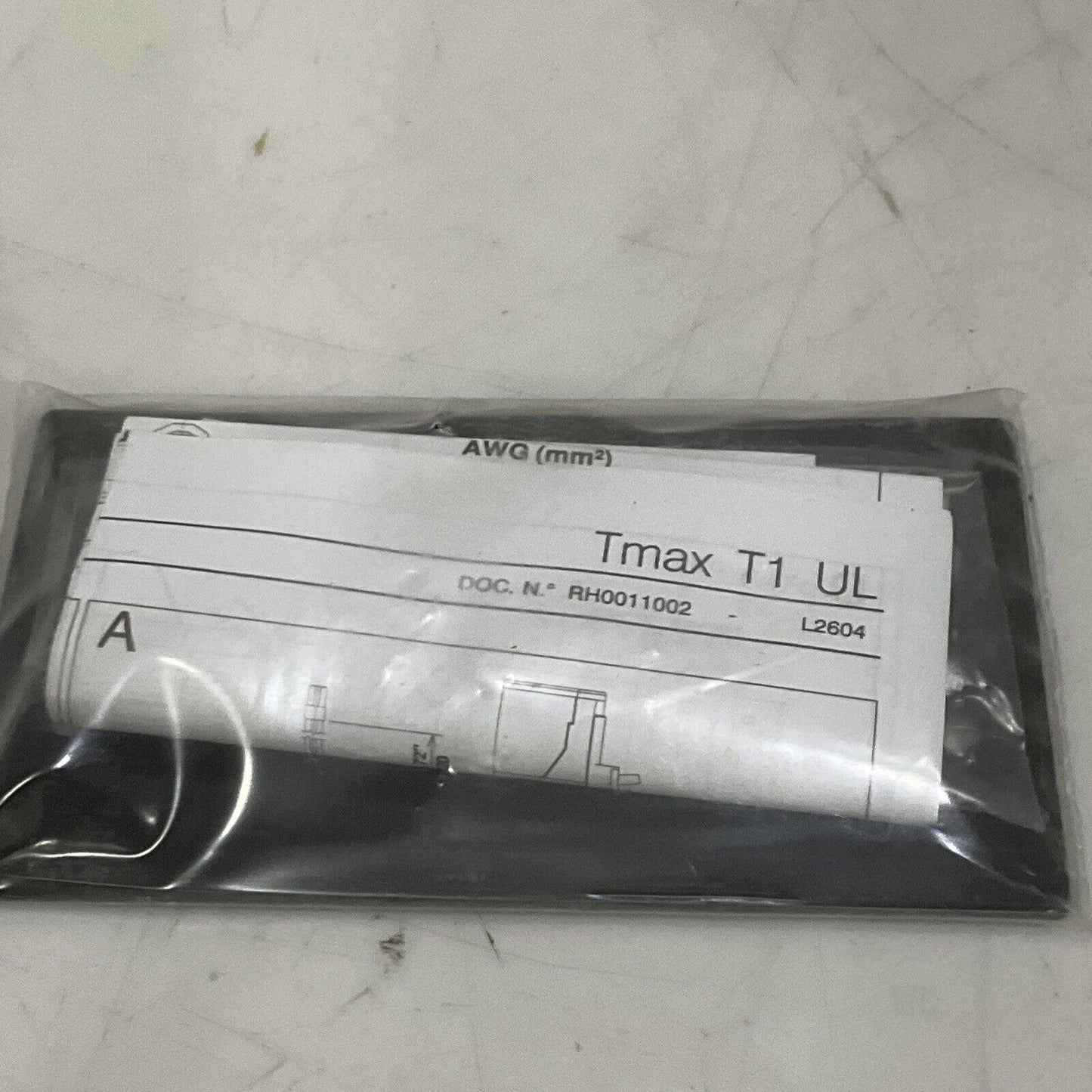 ABB SACE T1N 100 SACE TMAX T1N040TLA CIRCUIT BREAKER 40A 3POLE U3S