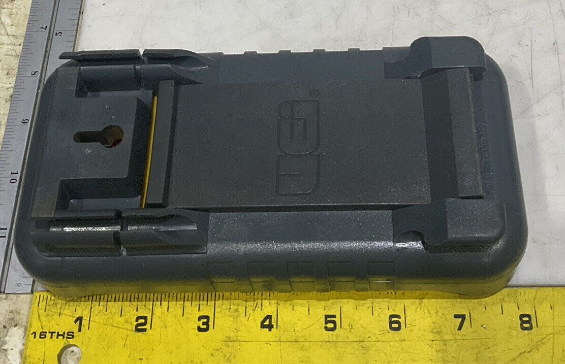 UEI DM383B DIGITAL MULTIMETER U3S