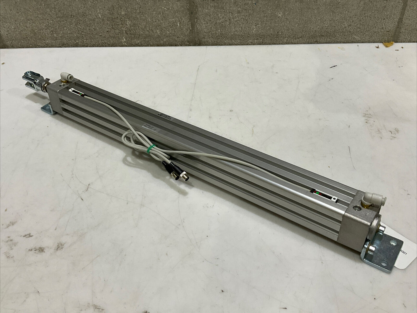 SMC CP95SDB32-410 PNEUMATIC CYLINDER U3S