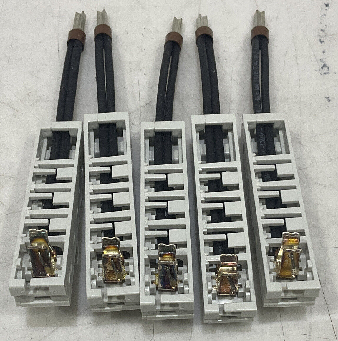 ABB ZLS169 BUS STAB LOT OF 5 U3S