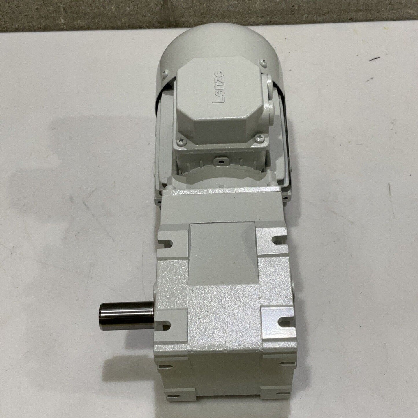LENZE GKR03-2M VBR 063C32 MDEMAXX 063-32 GEARBOX U3S