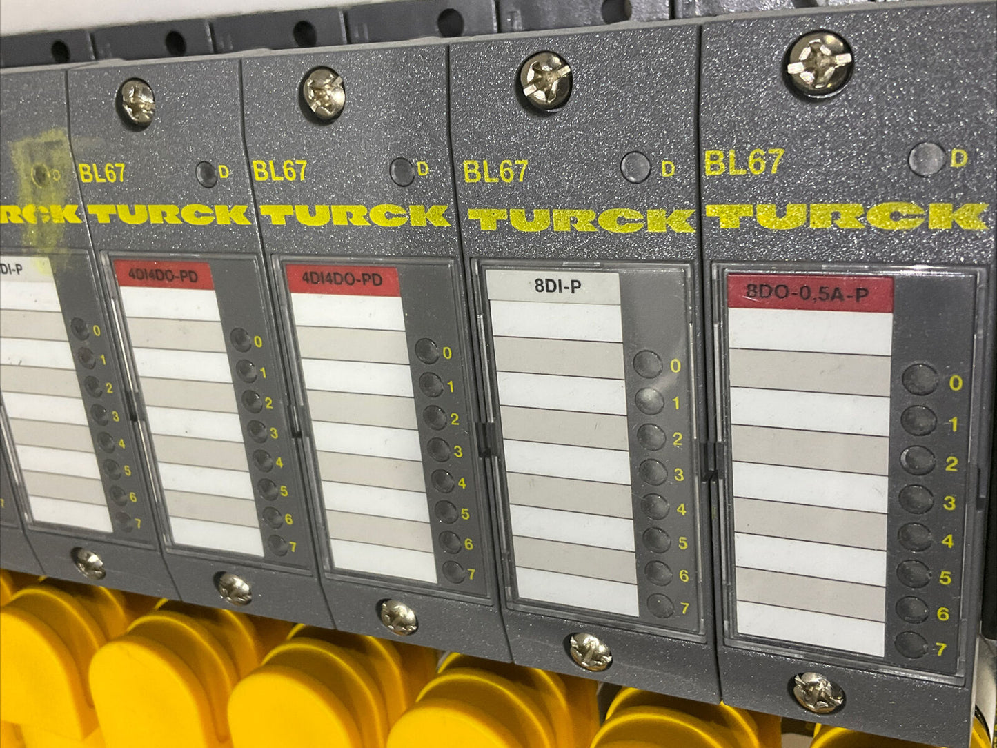TURCK BL67-B-1M16-19-0.5M BL67-B-8M8 BL67 VERTICALIZER CAN OPEN ASSEMBLY U3S