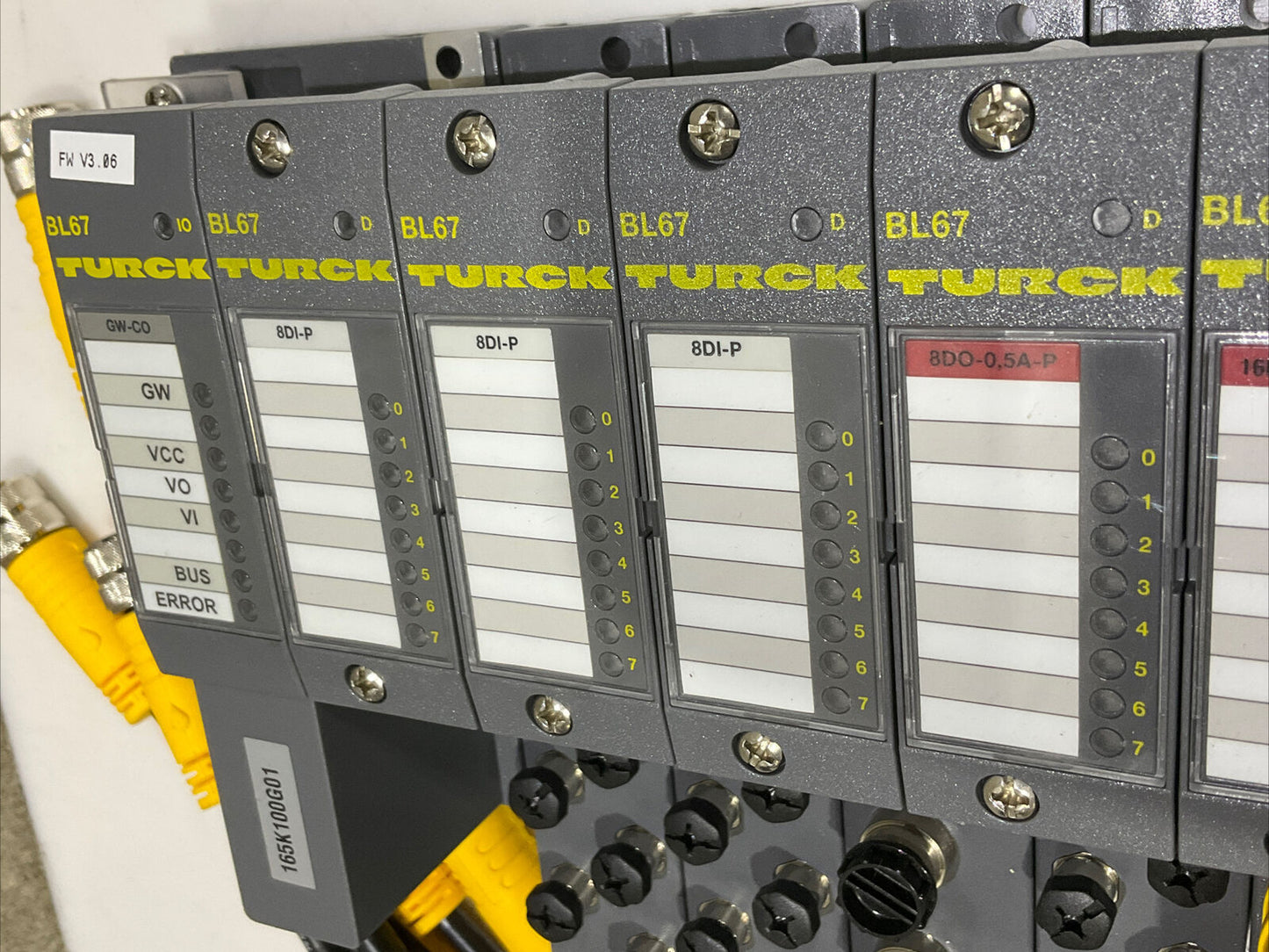 TURCK BL67-B-1M16-19-0.5M BL67-B-8M8 BL67 VERTICALIZER CAN OPEN ASSEMBLY U3S