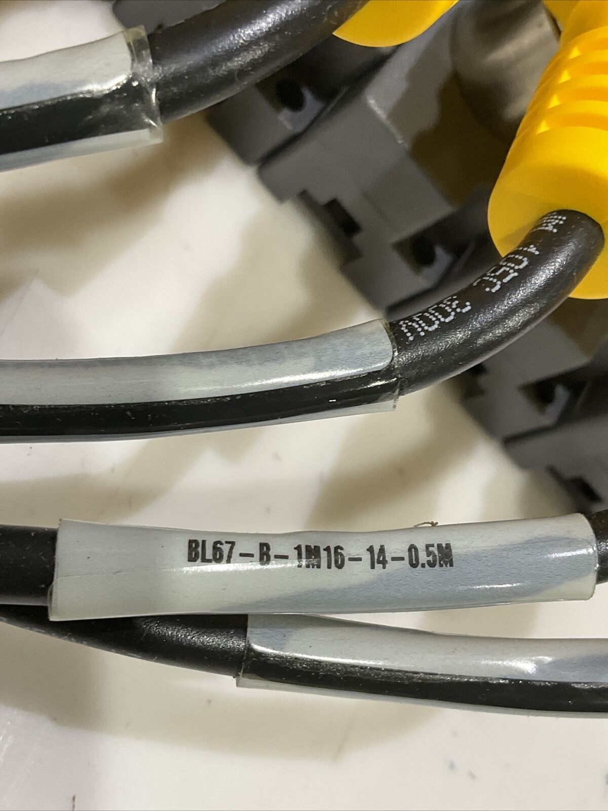 TURCK BL67-B-1M16-19-0.5M BL67-B-8M8 BL67 VERTICALIZER CAN OPEN ASSEMBLY U3S