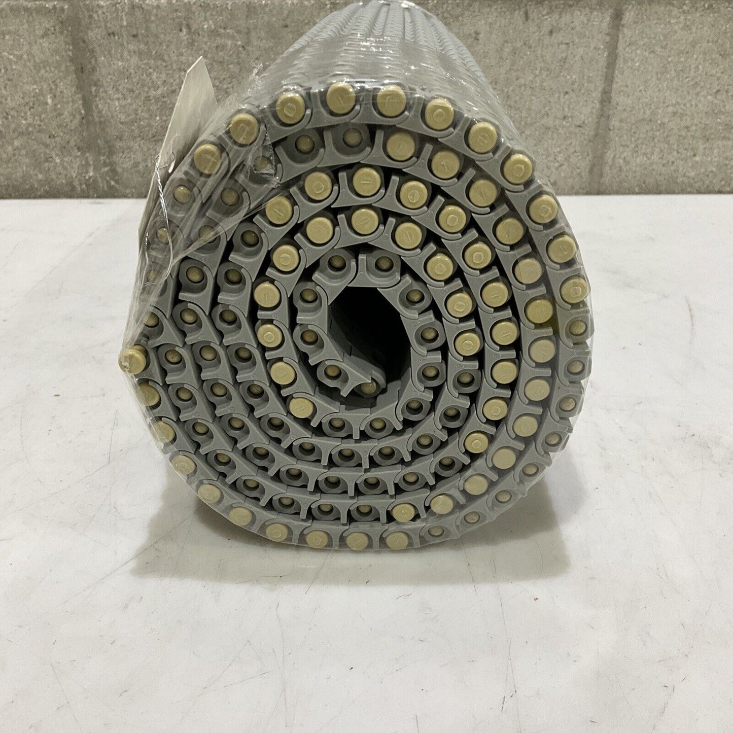 HABASIT AMERICA G1220 MODULAR BELTING 115 ROWS GRAY PP 18 IN X 58 IN U3S