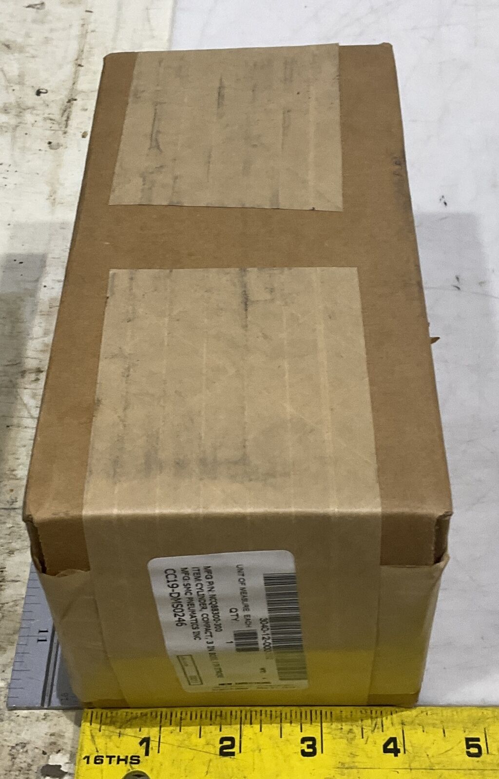 SMC PNEUMATICS NCQ8B300-300 3” BORE COMPACT CYLINDER 3” STROKE U3S