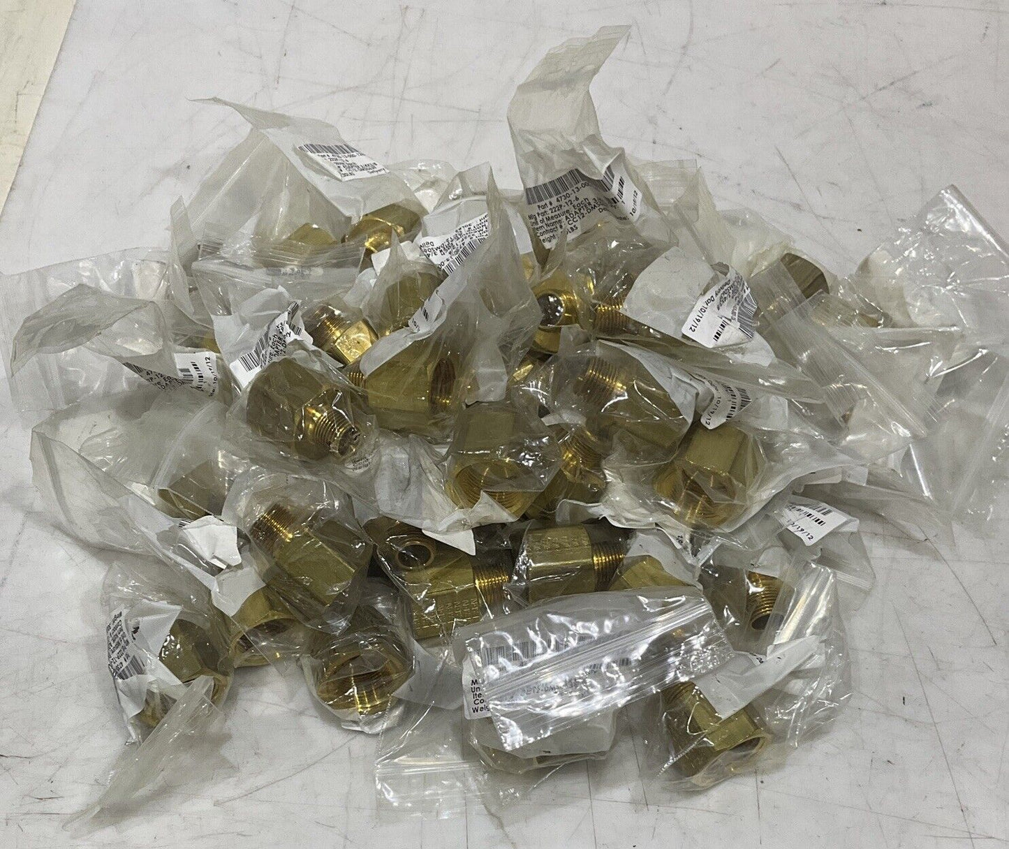 BRASS 222P-12-6 REDUCING ADAPTER LOT OF 45 U3S