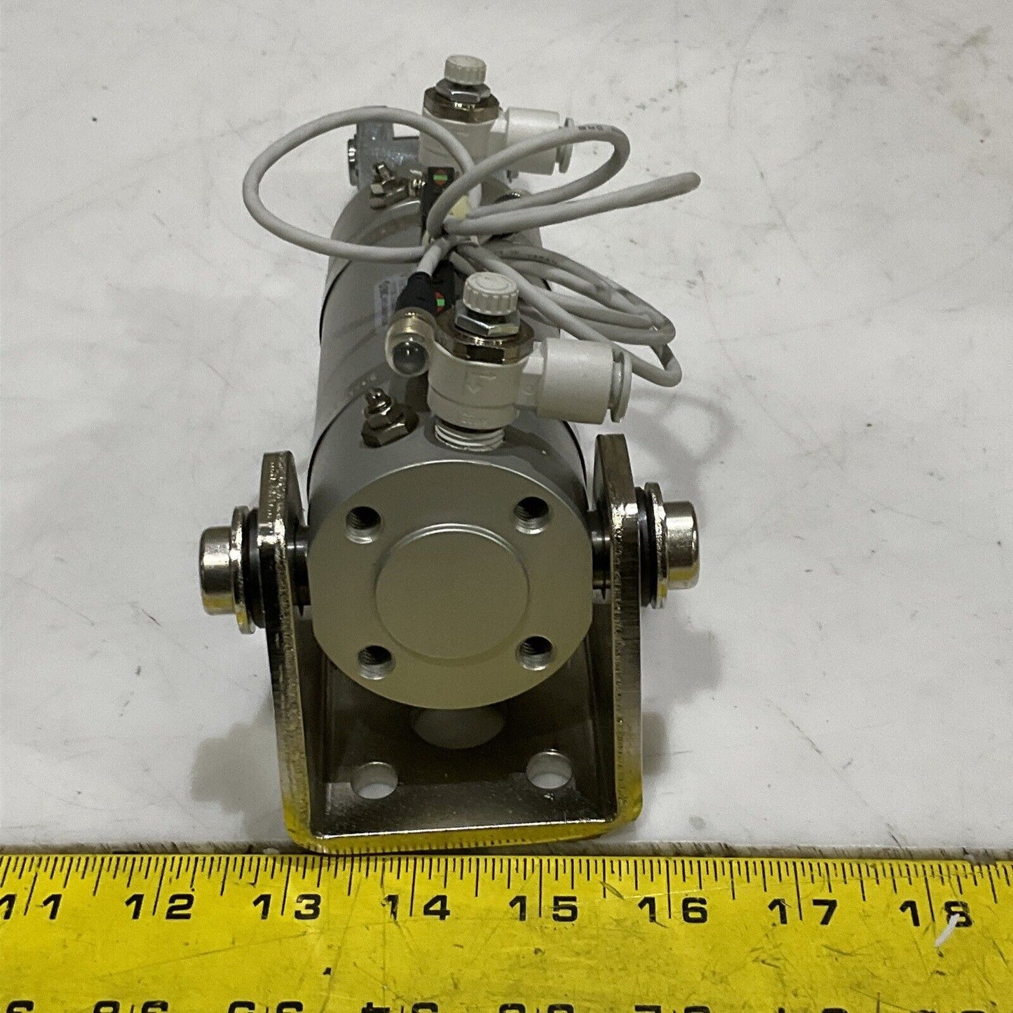 SMC CDG1TA50-65 PNEUMATIC CYLINDER W SENSORS 145 PSI U3S