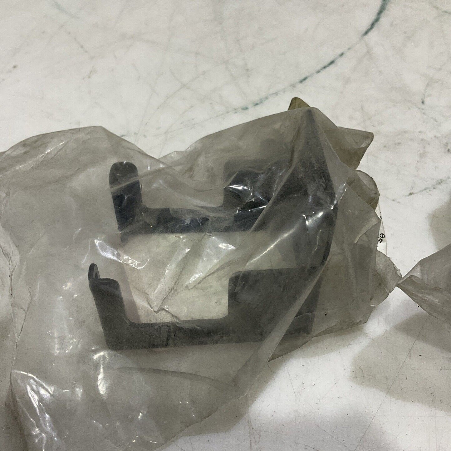IMI NORGREN 4224-50 WALL MOUNT BRACKET KIT LOT OF 2 U3S