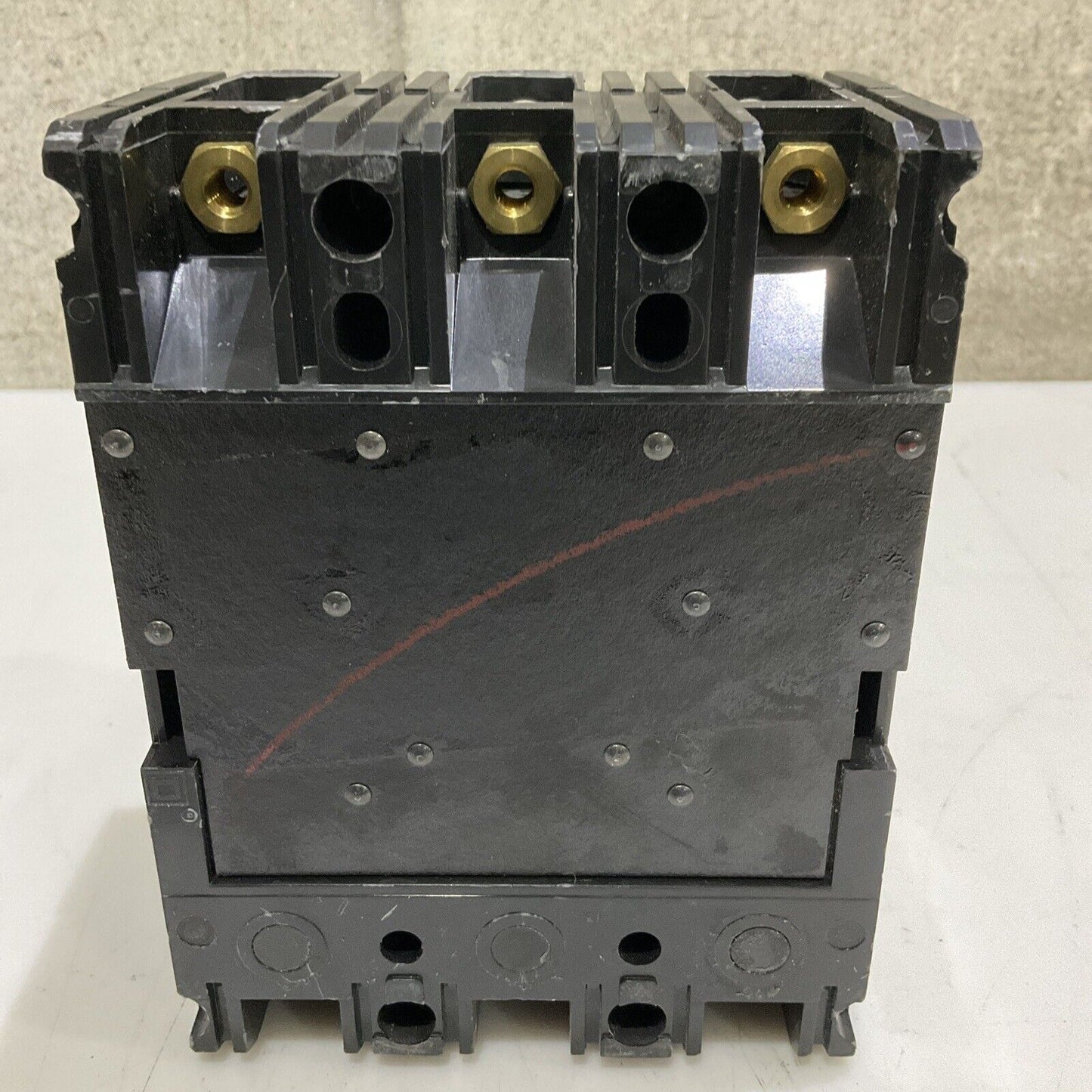 SQUARE D MAG-GARD FH 7 A CIRCUIT BREAKER 600V U4M
