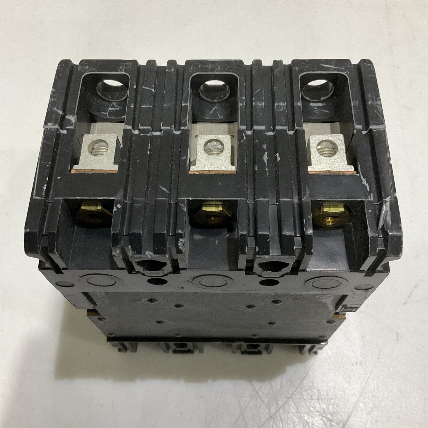 SQUARE D MAG-GARD FH 3 A FHP3600311M CIRCUIT BREAKER 600V U4M