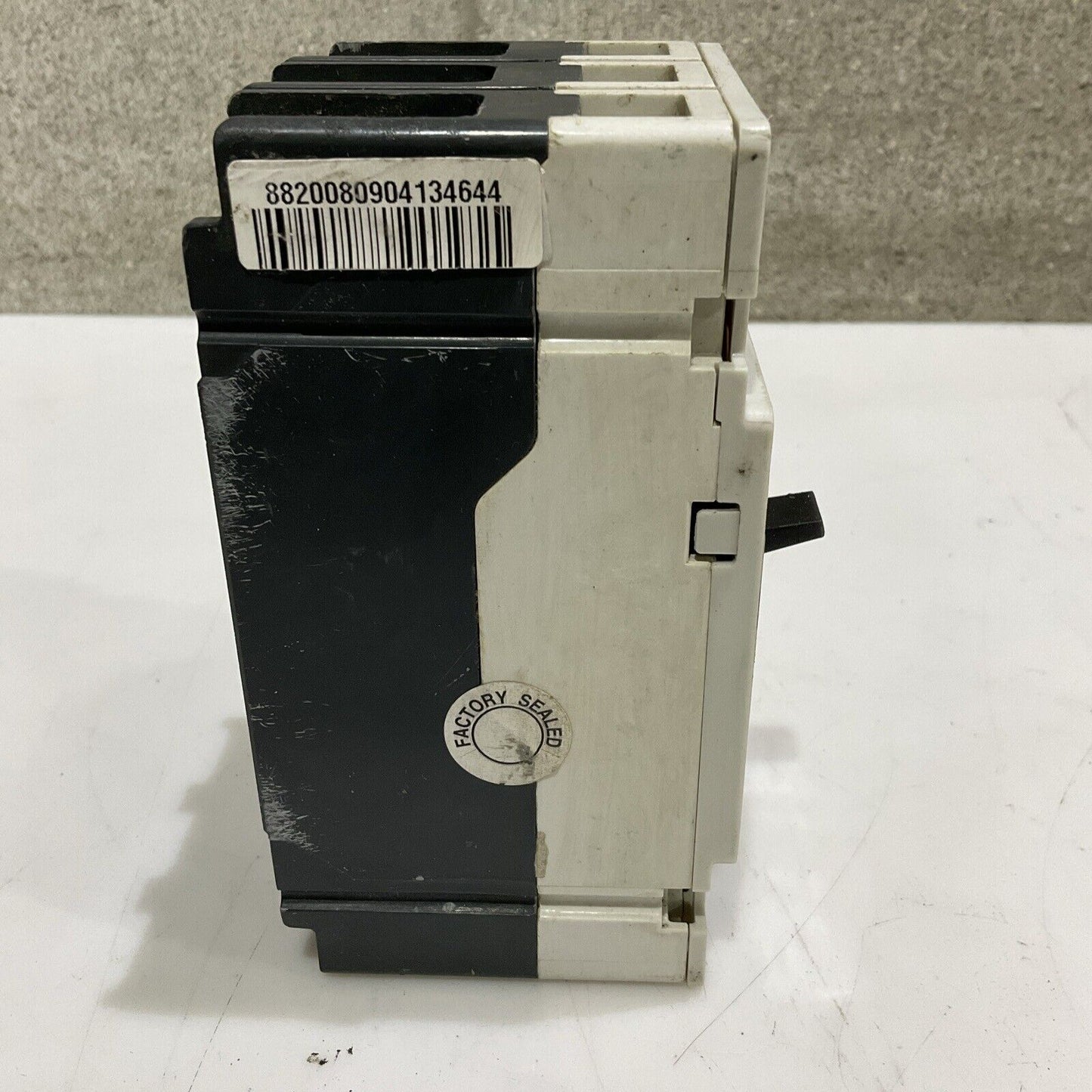 AB ALLEN BRADLEY 140U-H3 140U-H3C3-C20 MOLDED CASE CIRCUIT BREAKER 20A U4M