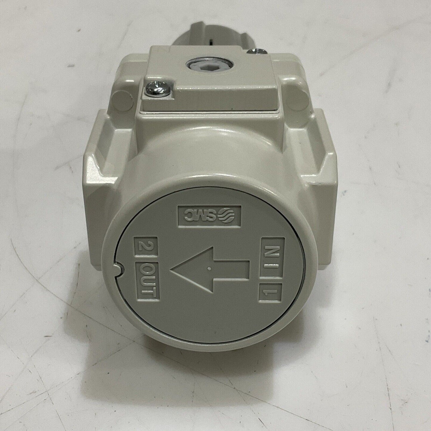 SMC AR30-N02H-Z-B PNEUMATIC REGULATOR 7-125PSI U4M