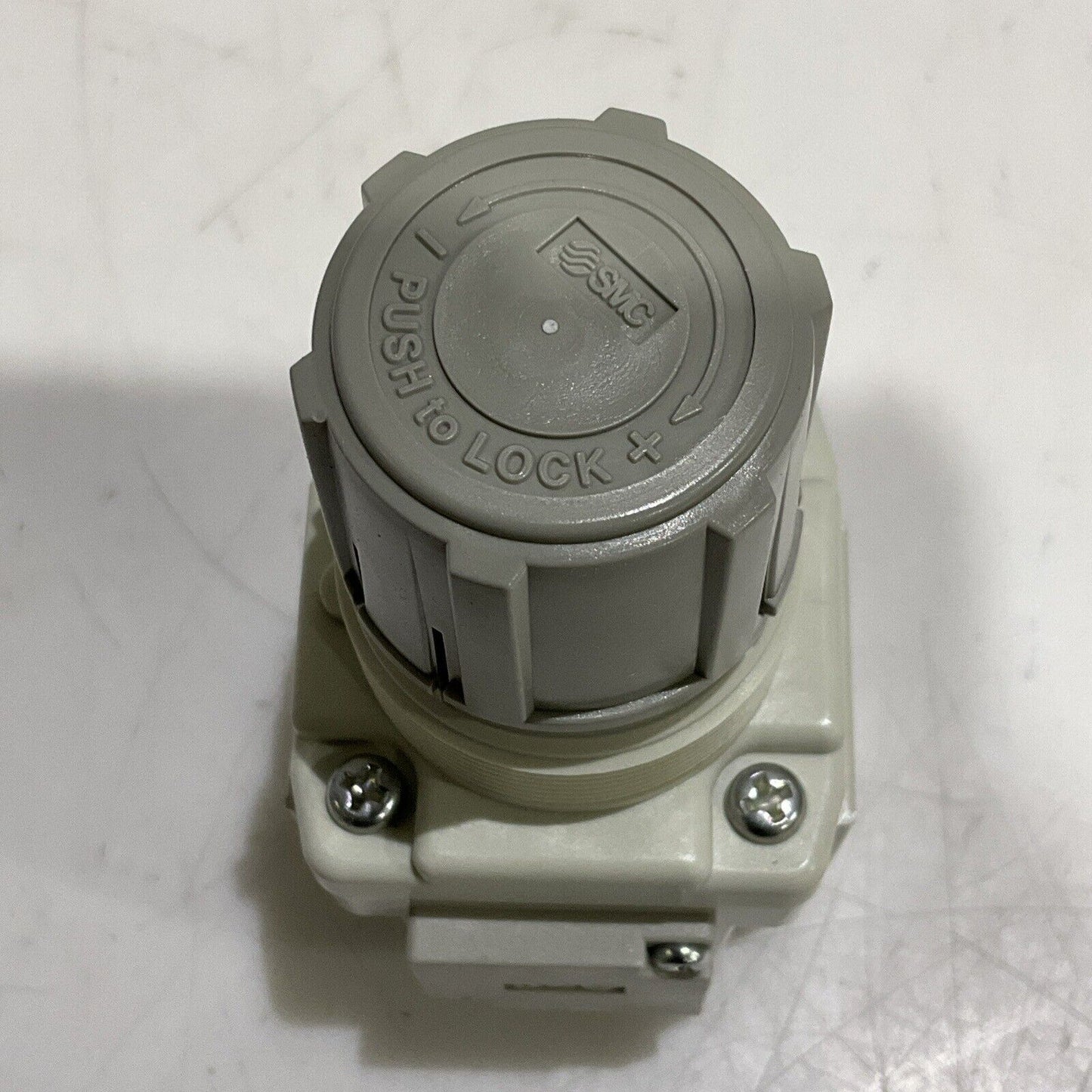 SMC AR30-N02H-Z-B PNEUMATIC REGULATOR 7-125PSI U4M