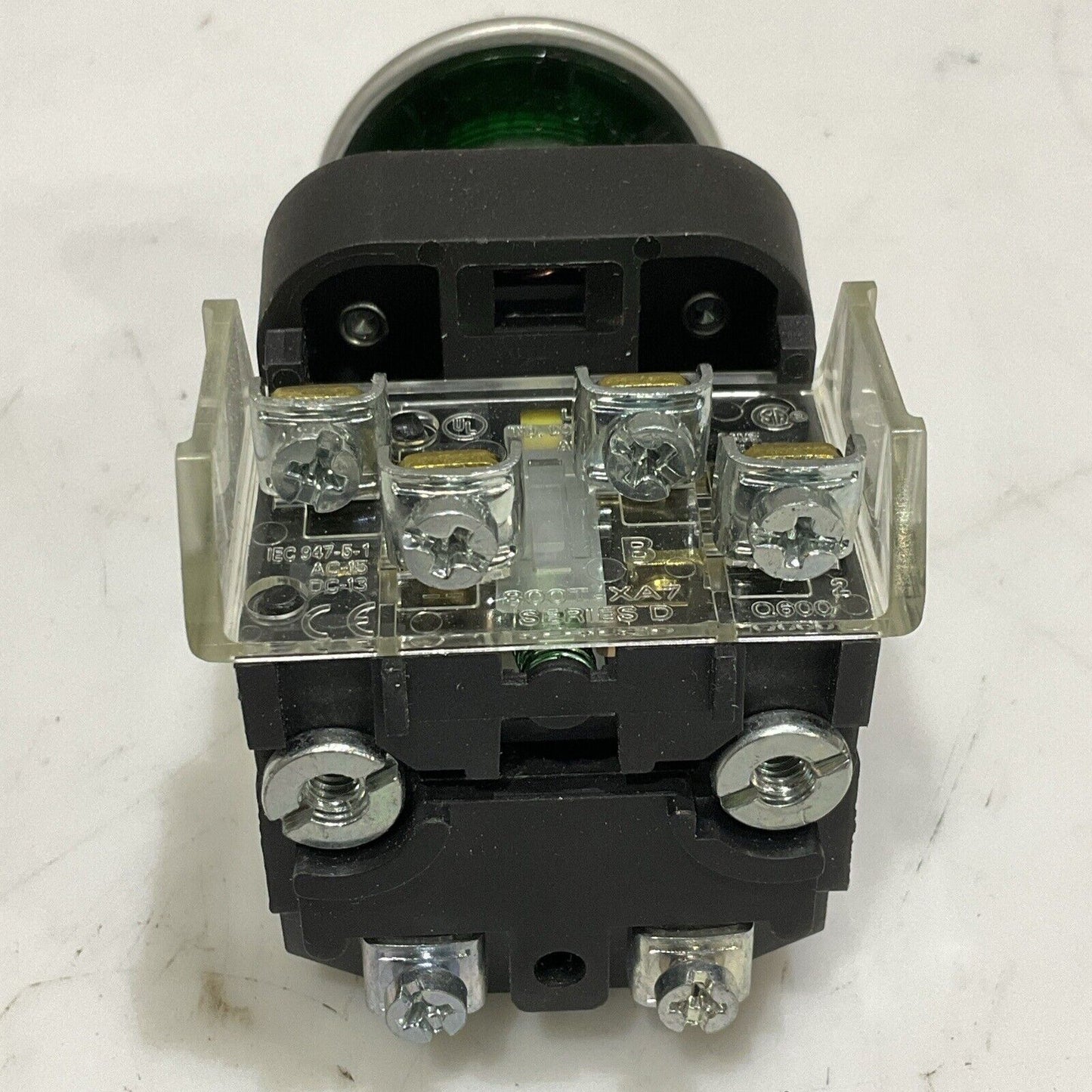 AB ALLEN BRADLEY 800TC-N374 PUSH BUTTON PILOT LIGHT 130V 50/60HZ U4M