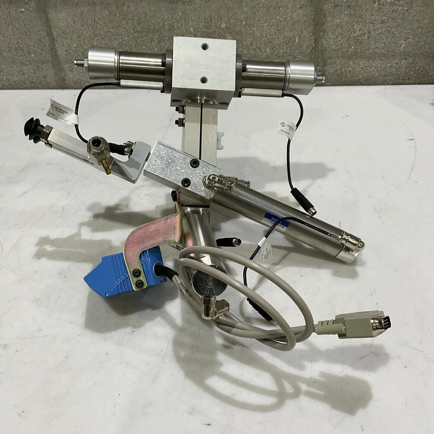 BIMBA SICK PNEUMATIC ROTARY ACTATOR ASSEMBLY CPT-01927-A CLV420-3010S04 U3S
