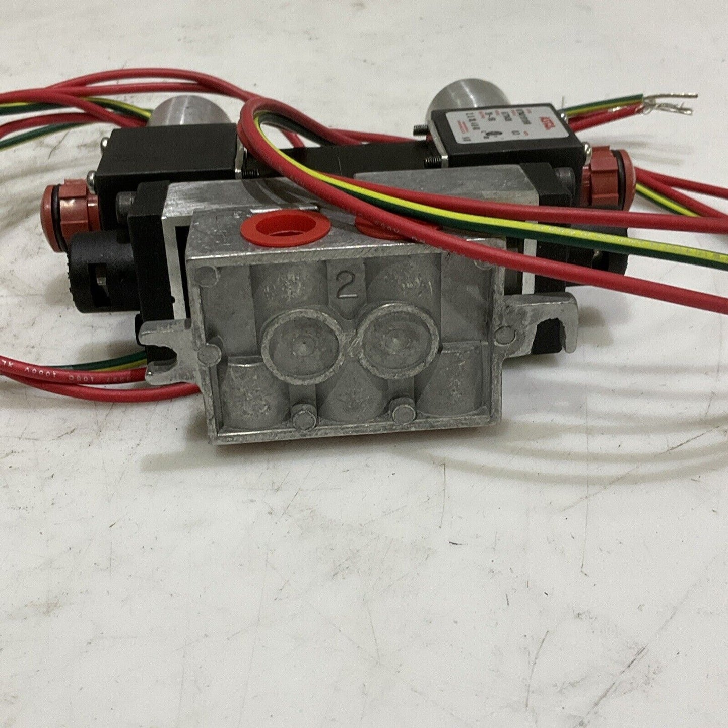 ASCO WT8401B105M SOLENOID VALVE 20-150 PSI 6.3 W 373