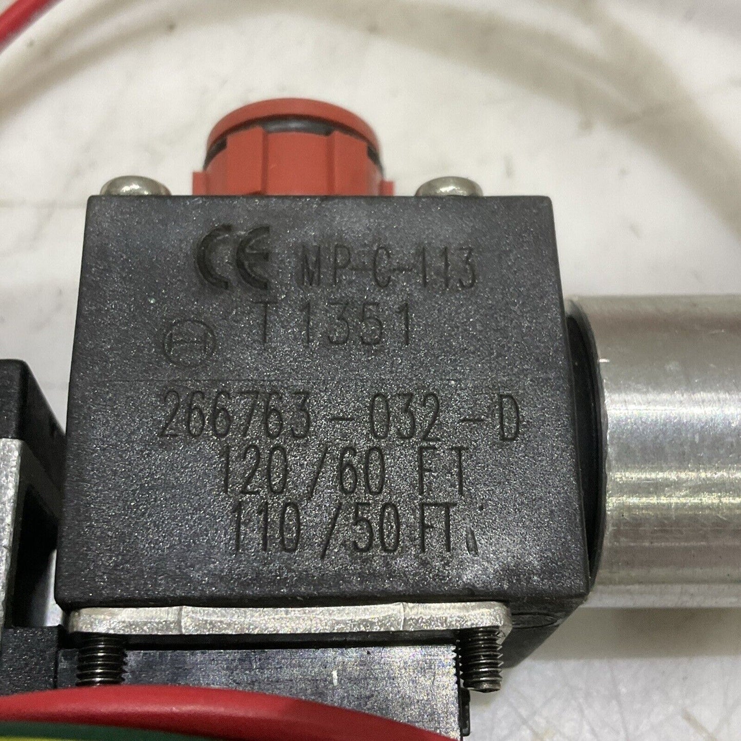 ASCO WT8401B105M SOLENOID VALVE 20-150 PSI 6.3 W 373