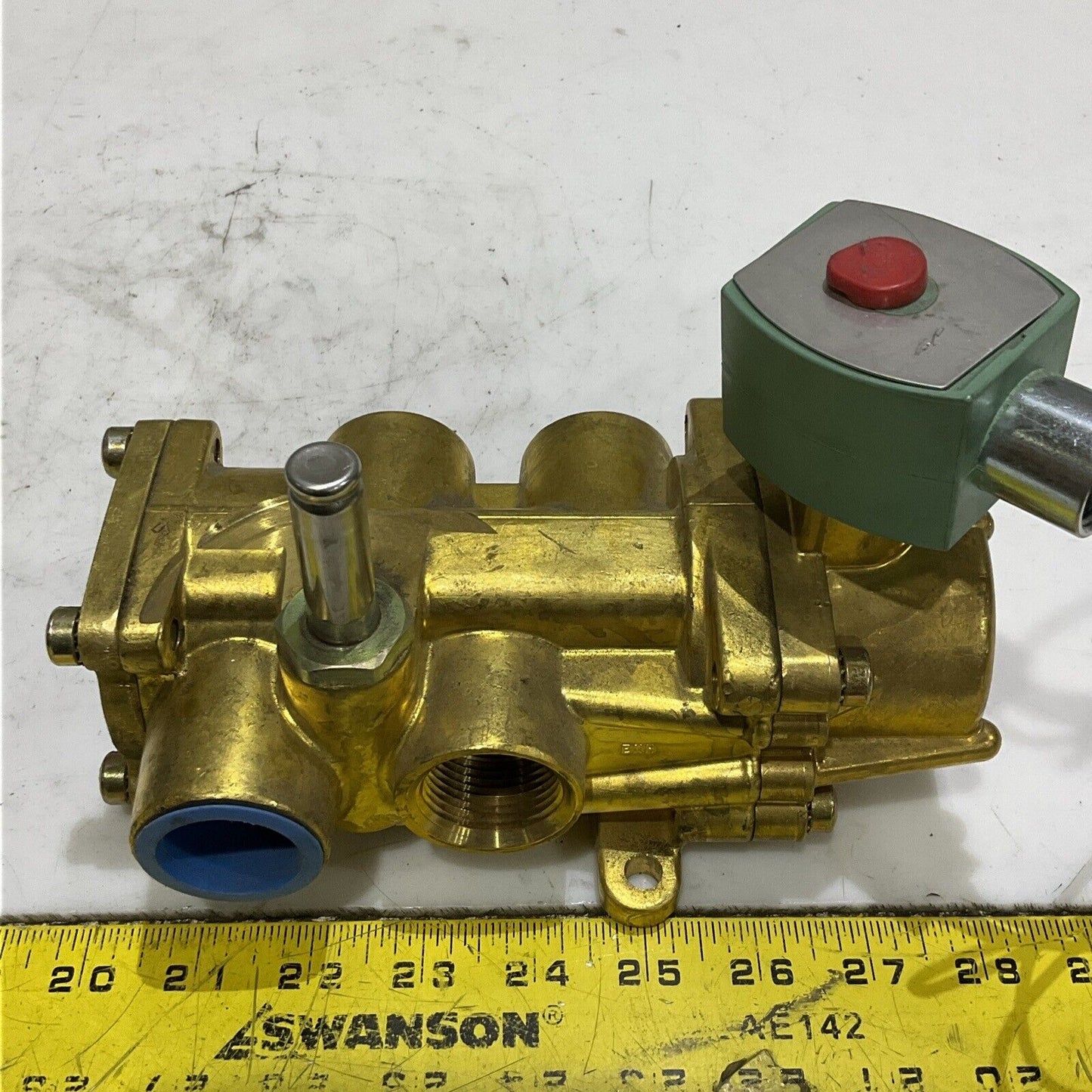 ASCO 302725 A547237 8344G056 SOLENOID VALVE 1 10.1 W 10-300 PSIG 373