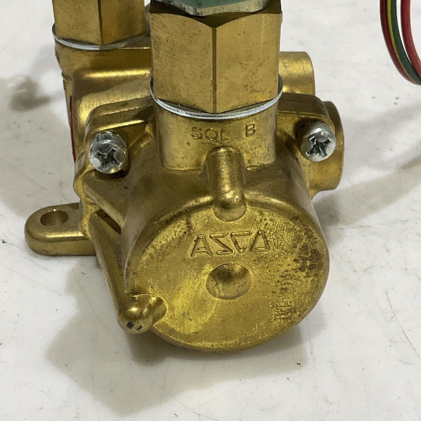 ASCO A651997 8344G080M0 302723MO SOLENOID VALVE 3/8IN 60/50HZ 6.1/8W 250 PSI 373