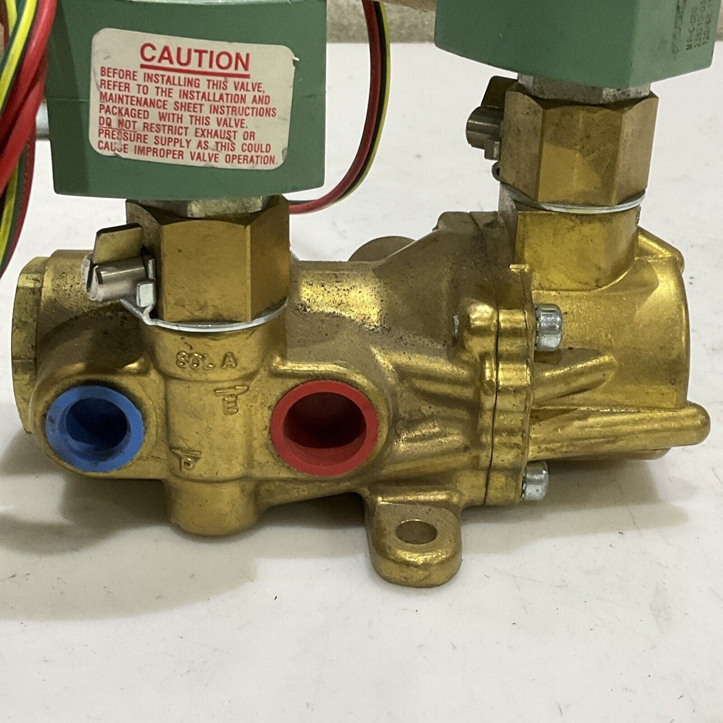 ASCO A651997 8344G080M0 302723MO SOLENOID VALVE 3/8IN 60/50HZ 6.1/8W 250 PSI 373