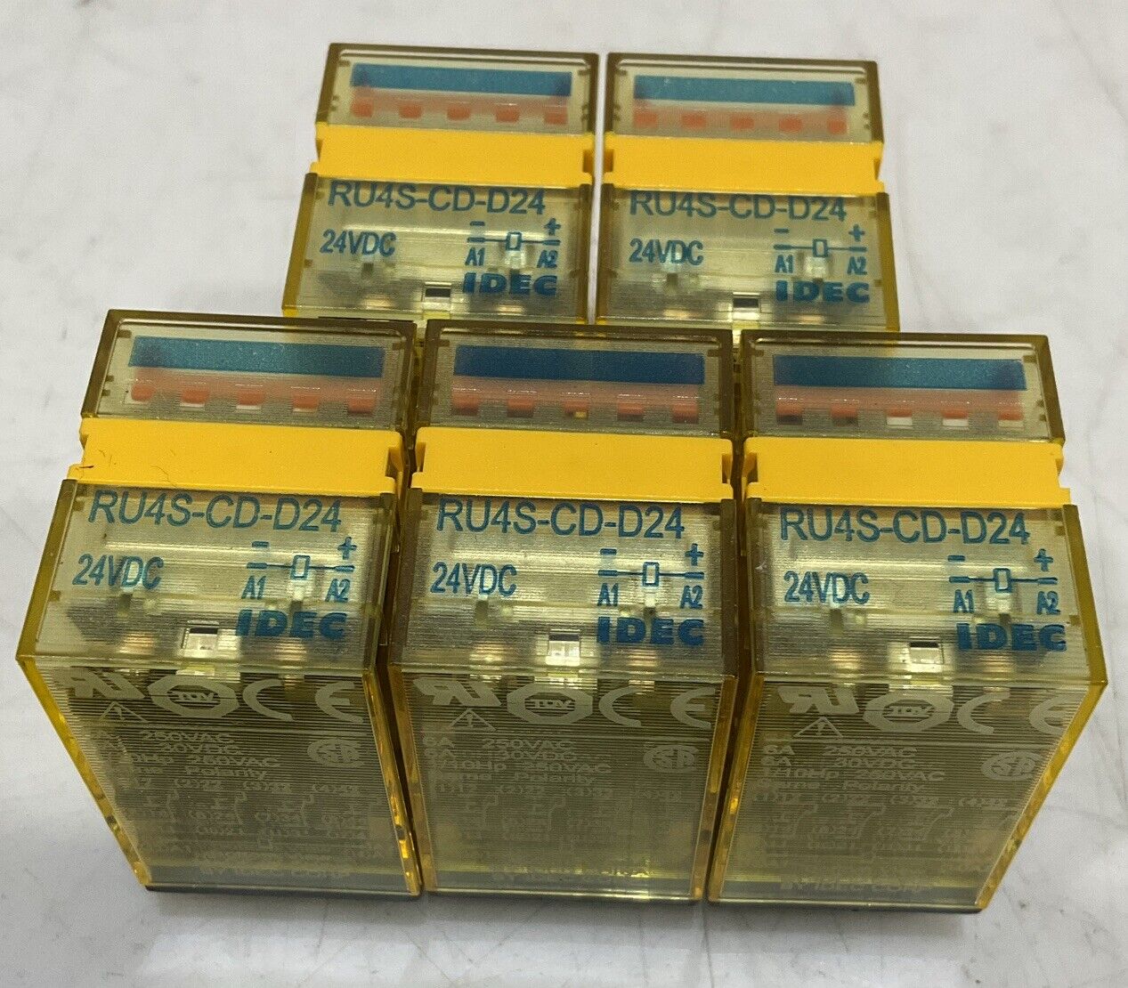 IDEC RU4S-CD-D24 PLUG-IN RELAY LOT OF 5 U3S