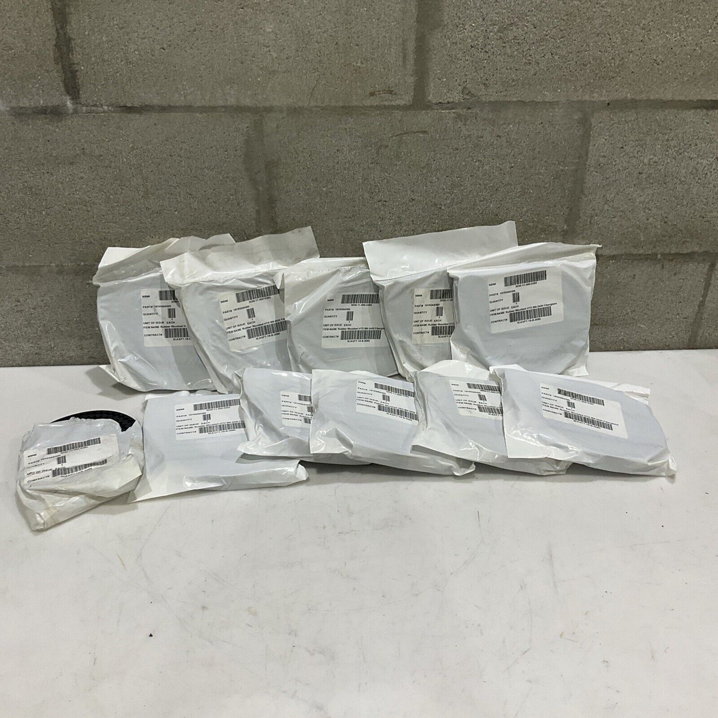 MEGADYNE 2400 8M HTD FIBERGLASS RUBBER MOLDED TIMING BELT LOT OF 11 U3S