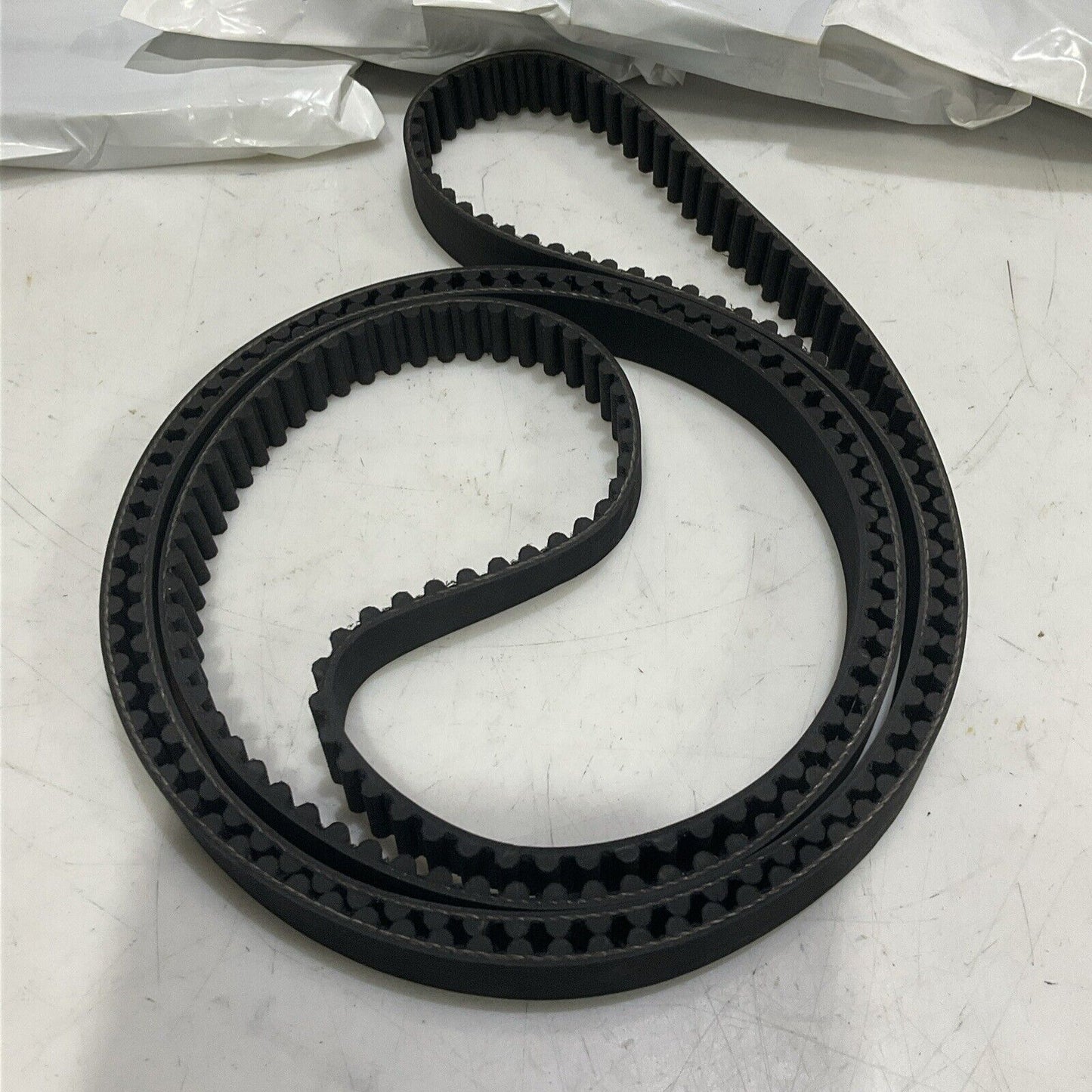 MEGADYNE 2400 8M HTD FIBERGLASS RUBBER MOLDED TIMING BELT LOT OF 11 U3S