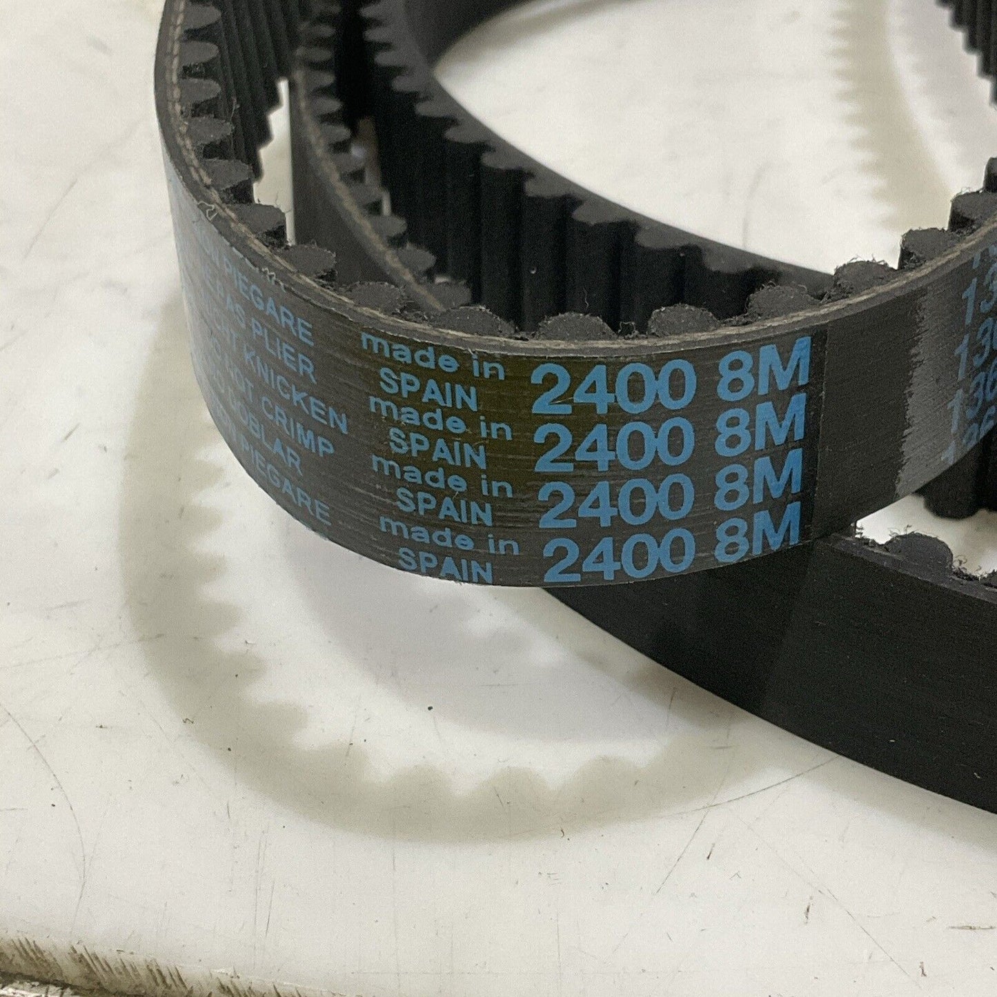 MEGADYNE 2400 8M HTD FIBERGLASS RUBBER MOLDED TIMING BELT LOT OF 11 U3S