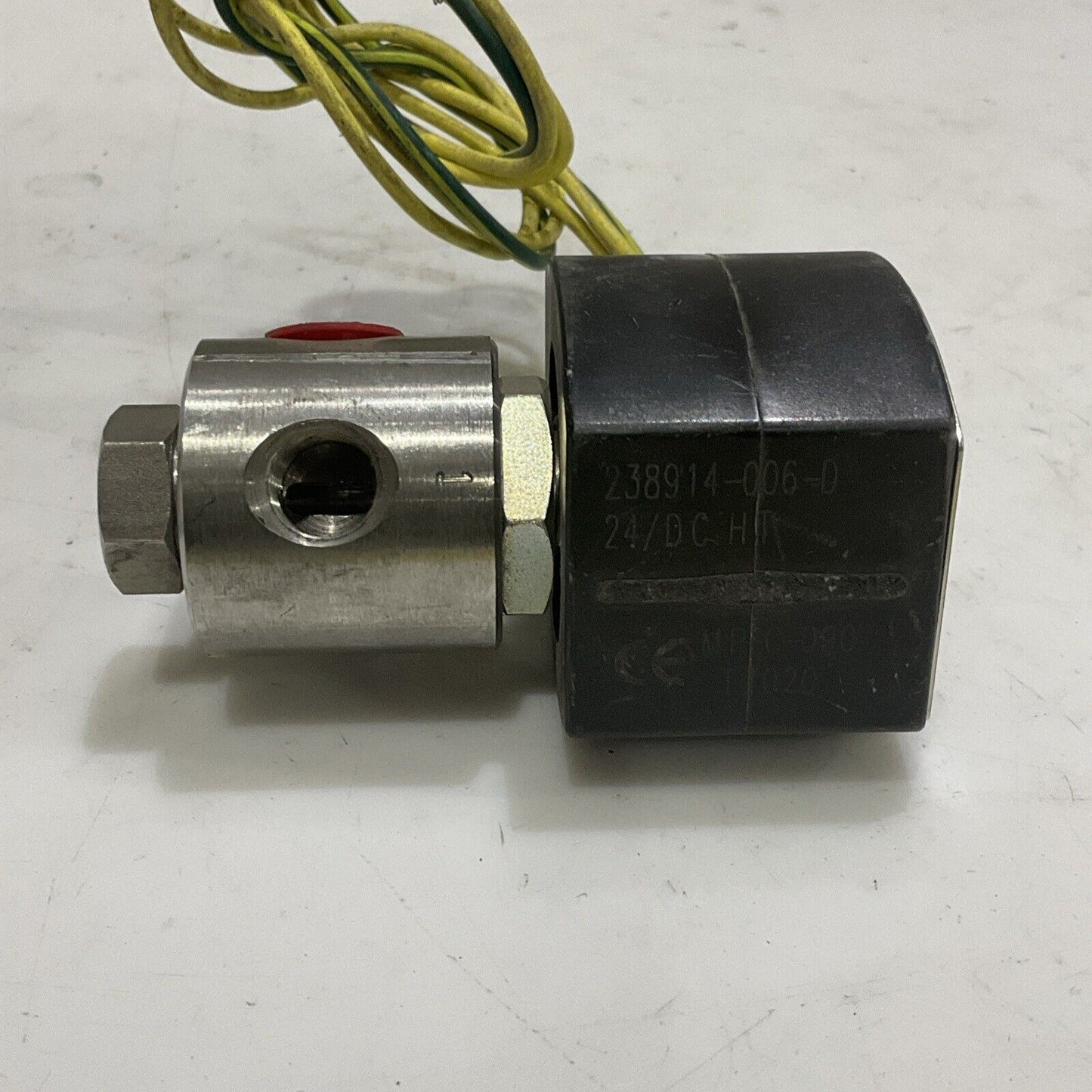 ASCO 312194-V EFHT8321G205V SOLENOID VALVE 55 PSI 11.6W 1/4 PIPE