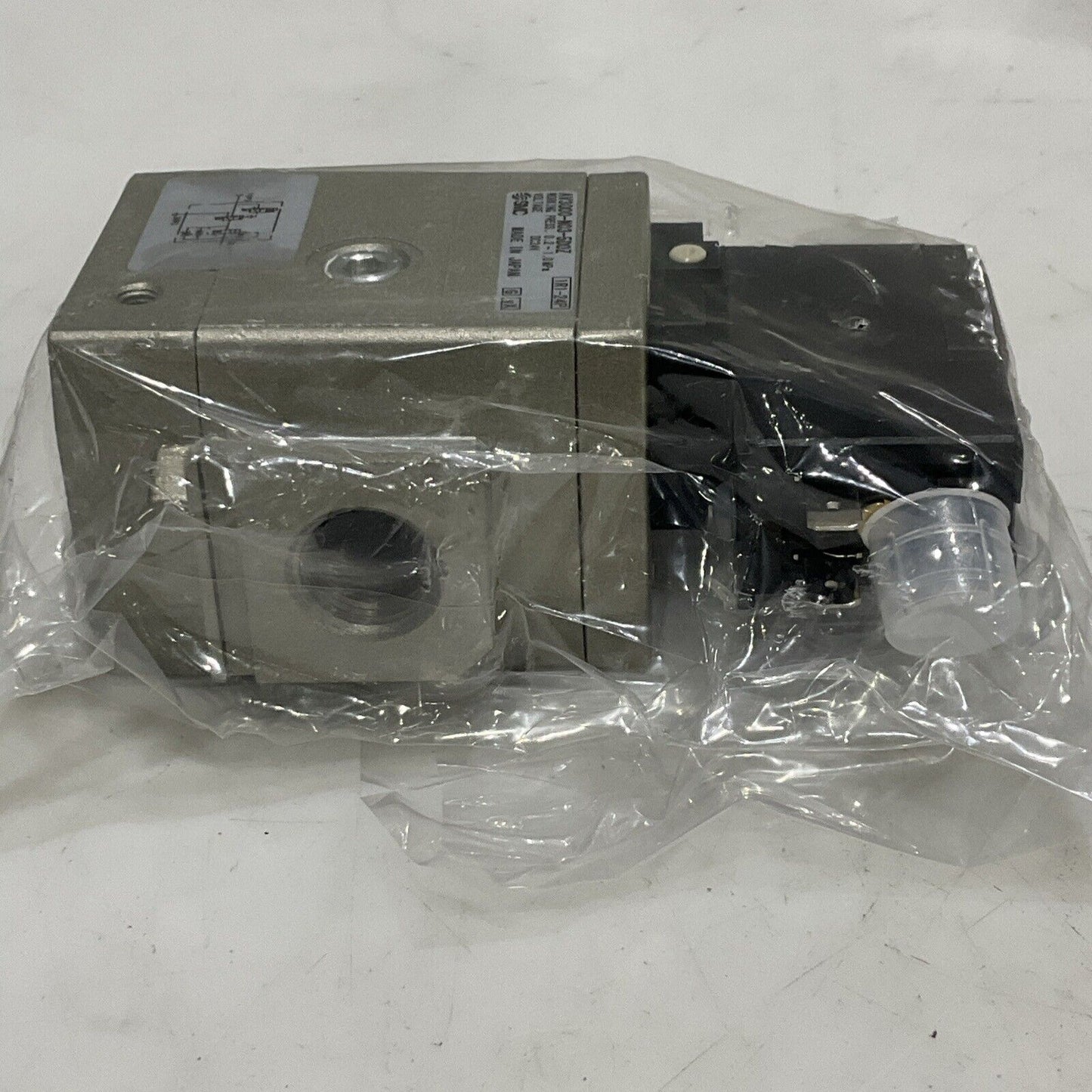 SMC AV3000-N03-5D0Z SOFT START UP SOLENOID VALVE K40-MP1.0-N02MS GAUGE U3S
