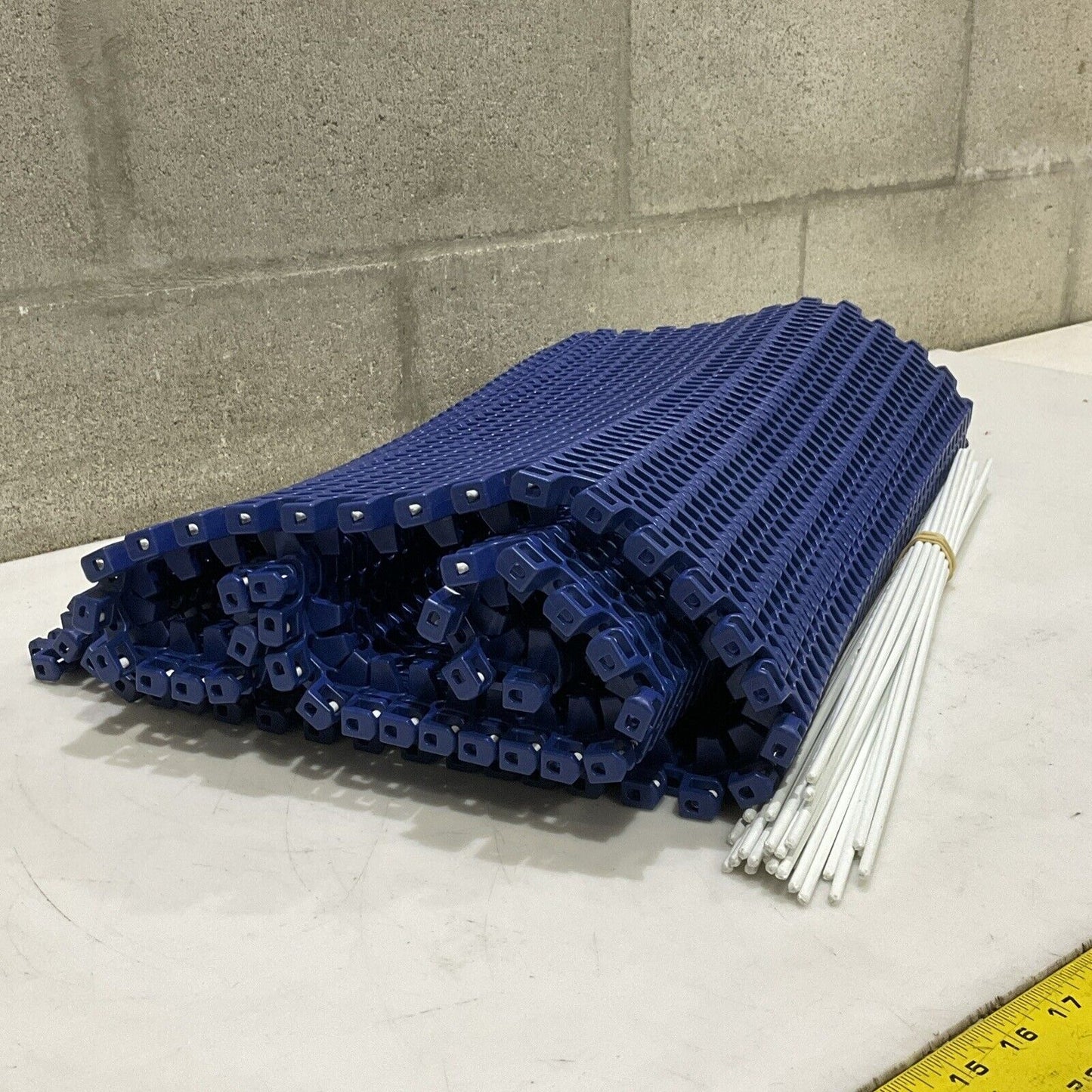 INTERLOX 21294 57087966 SER. 2400 RADIUS FLUSH GRID W/HOLD DOWN U4M