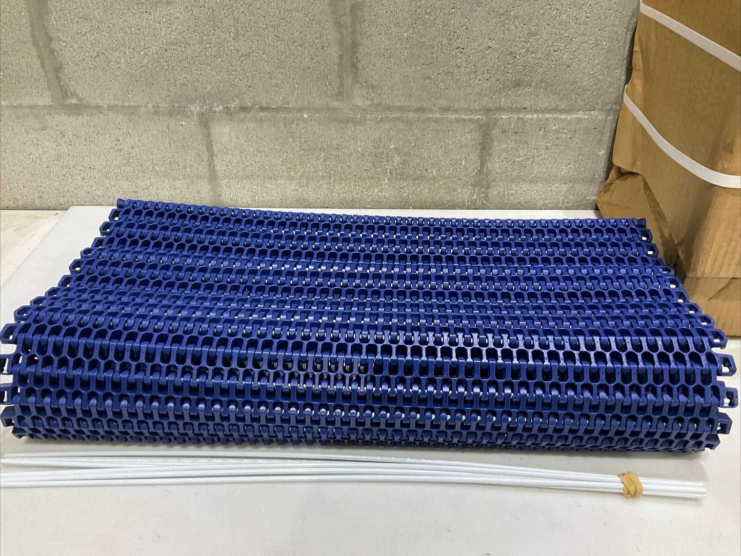 INTERLOX 21294 57087966 SER. 2400 24" RADIUS FLUSH GRID W/HOLD DOWN U4M