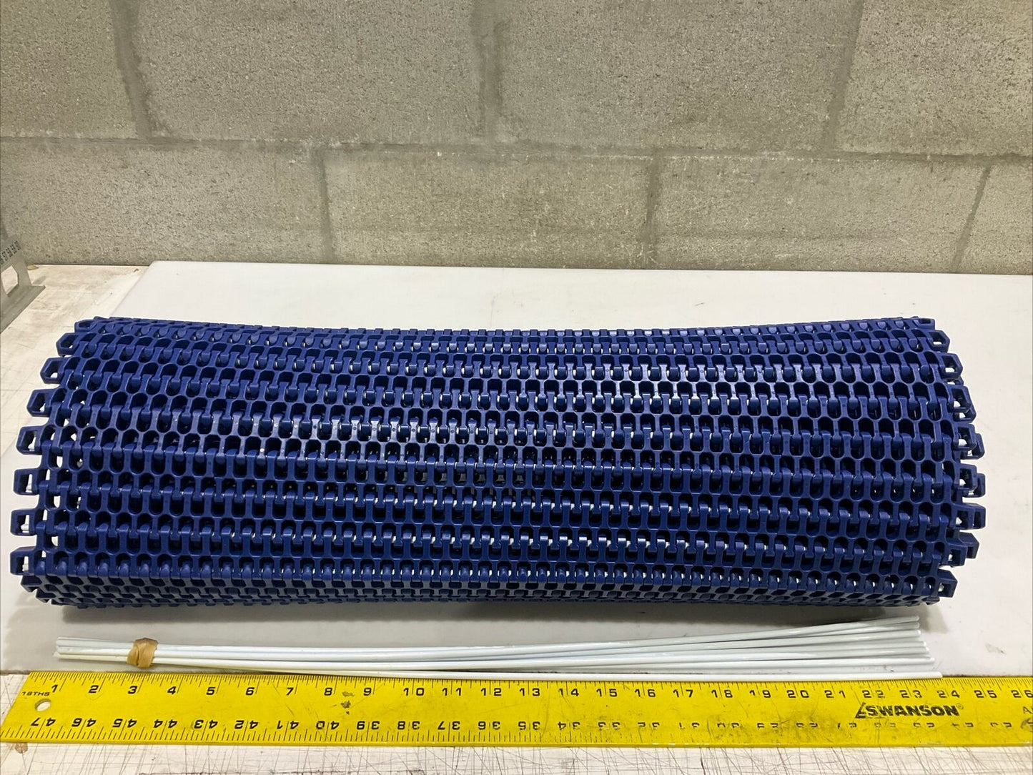 INTERLOX 21294 57087966 SER. 2400 24" RADIUS FLUSH GRID W/HOLD DOWN U4M