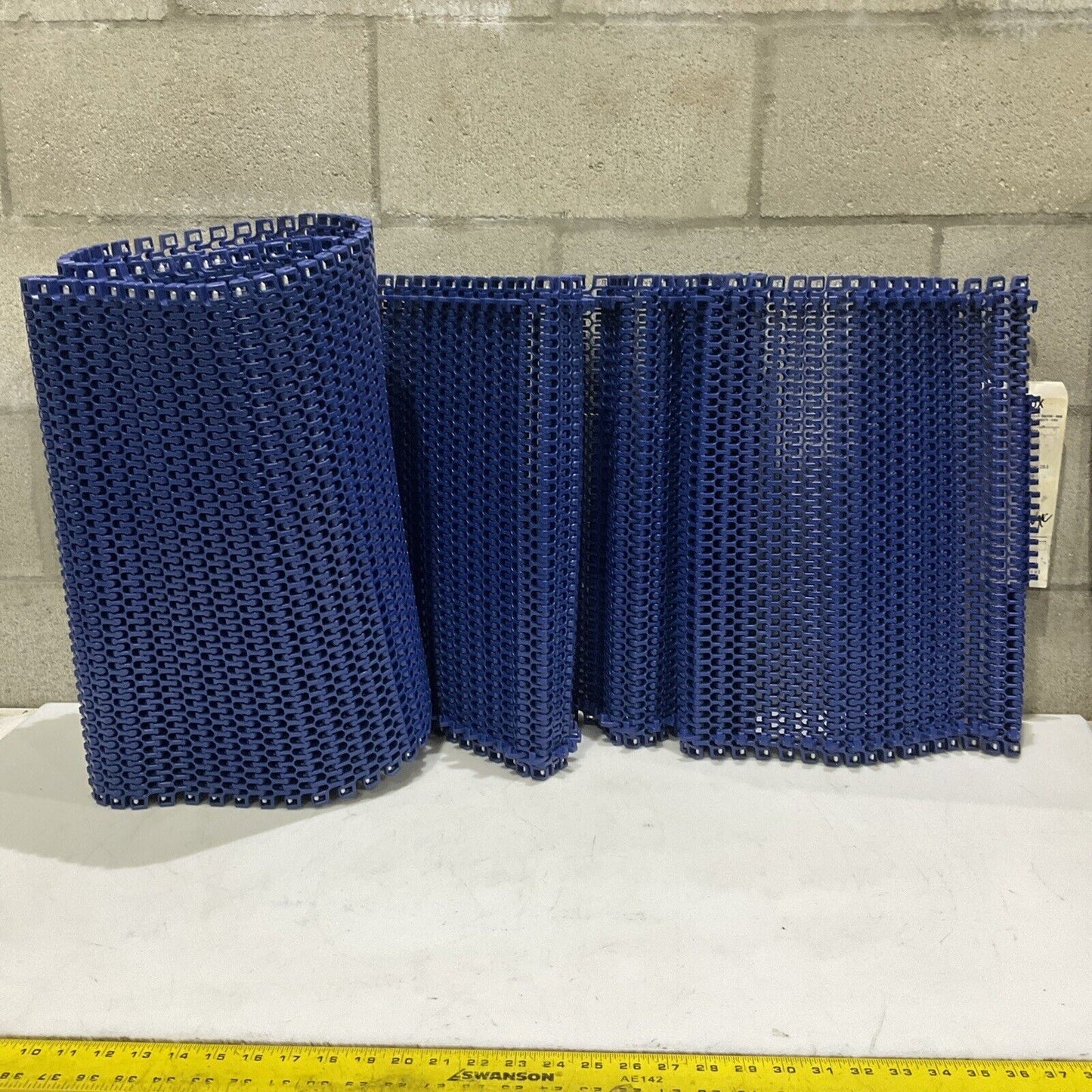 INTERLOX 52495514 SER. 2400 RADIUS FLUSH GRID W/HOLD DOWN 20" U4M