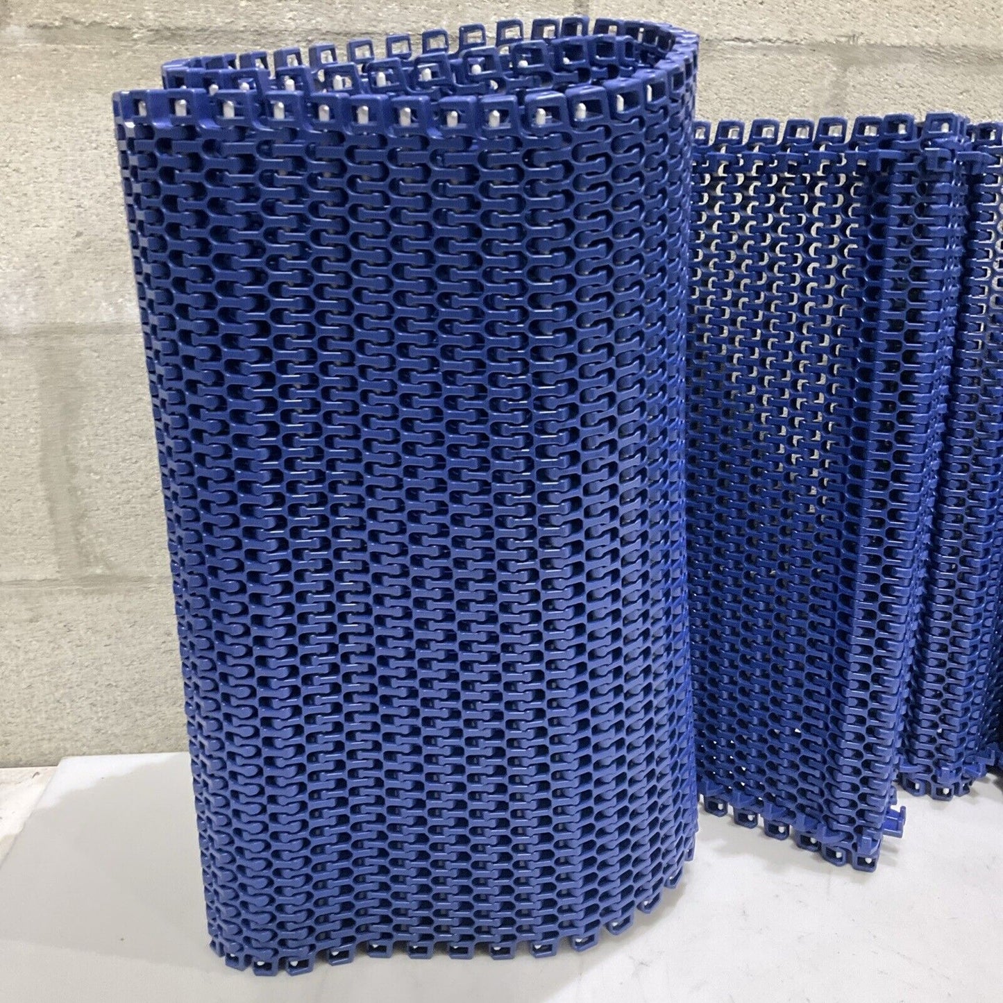 INTERLOX 52495514 SER. 2400 RADIUS FLUSH GRID W/HOLD DOWN 20" U4M