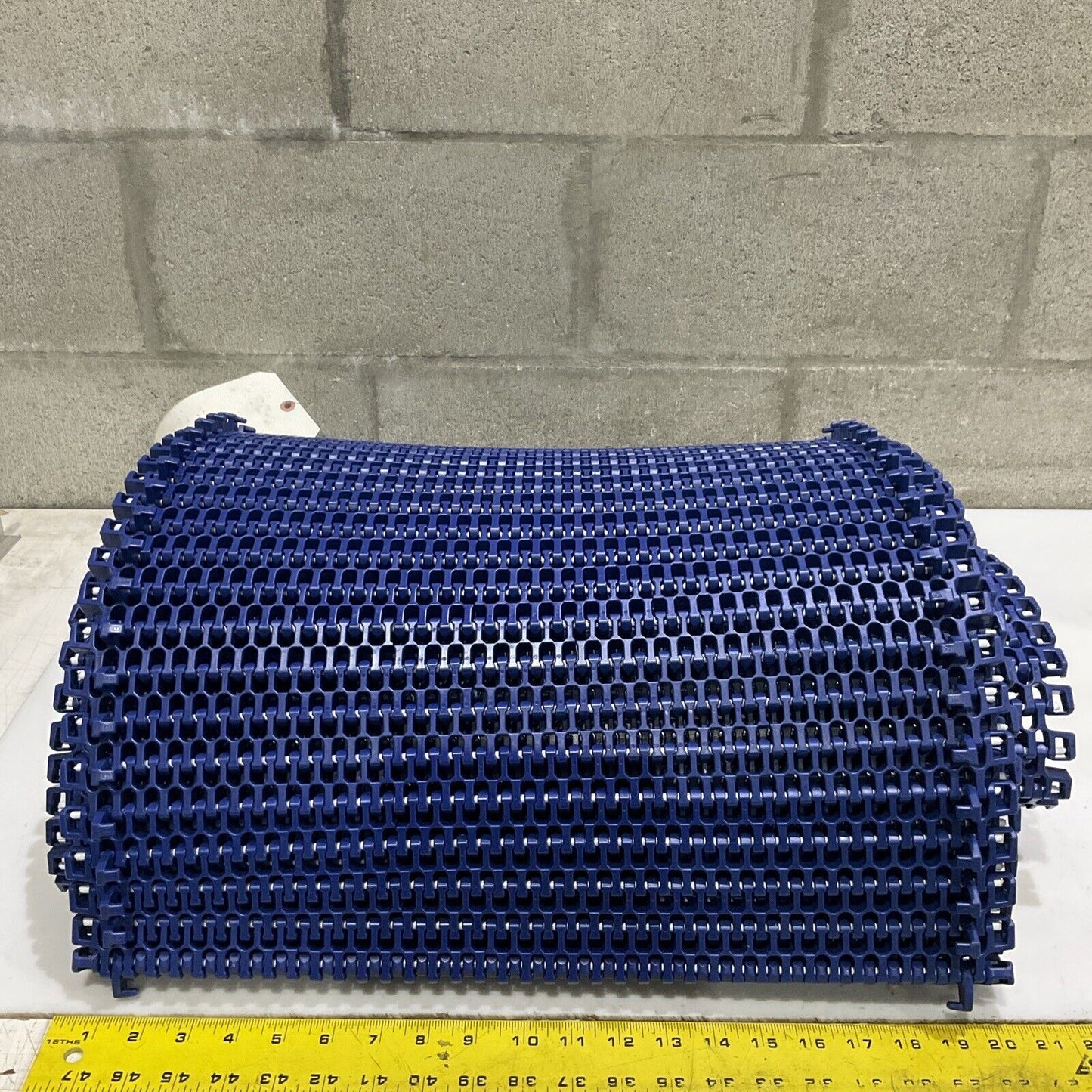 INTERLOX 52495514 SER. 2400 RADIUS FLUSH GRID W/HOLD DOWN 20" U4M