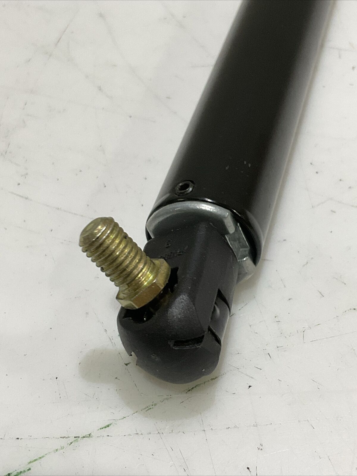 IGS VOLUMELINE 89Z100147XX0356 05/11 HIGH PRESSURE GAS SPRING 80 LBS U3S