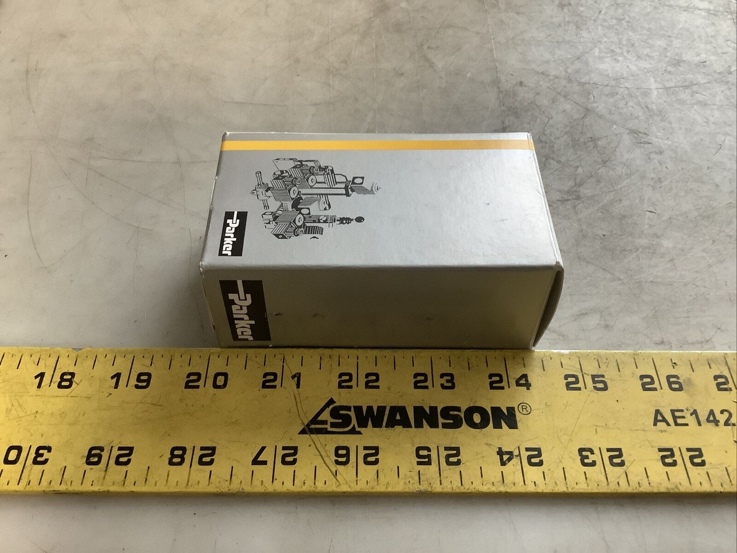 PARKER 30CC02JV4B2B SOLENOID VALVE 3-WAY 24VDC 5/64IN RM6