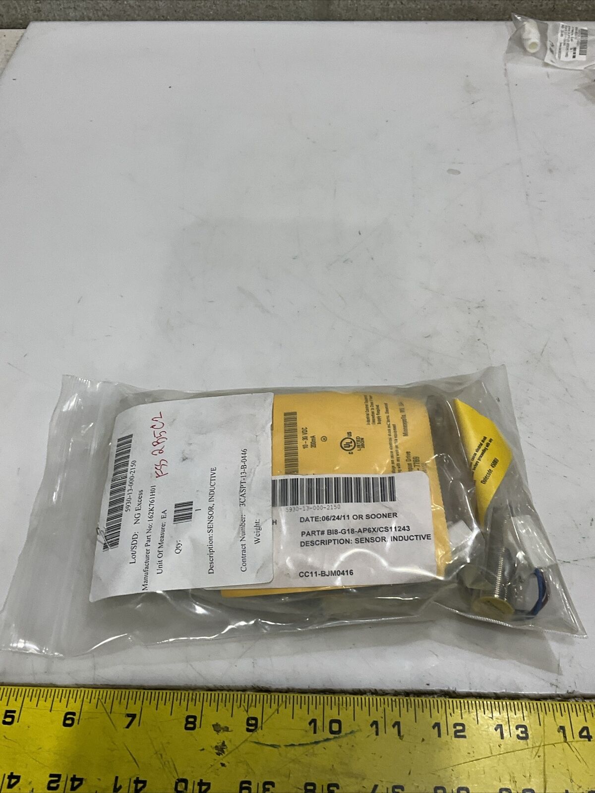 TURCK BI8-G18-AP6X-0.2/CS11243 INDUCTIVE PROXIMITY SENSOR LOT OF 4 U3S